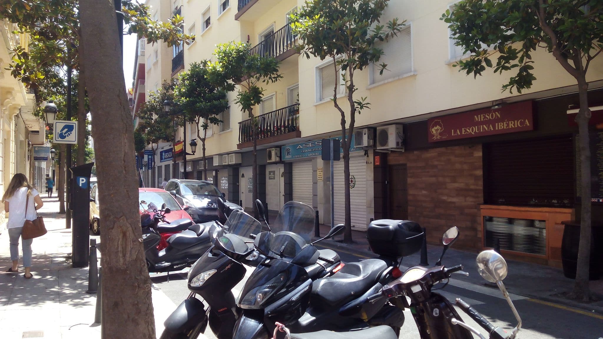 Street view near Hotel Ceuta Puerta de África, Ceuta — © dulliman (CC BY-SA · Mapillary)