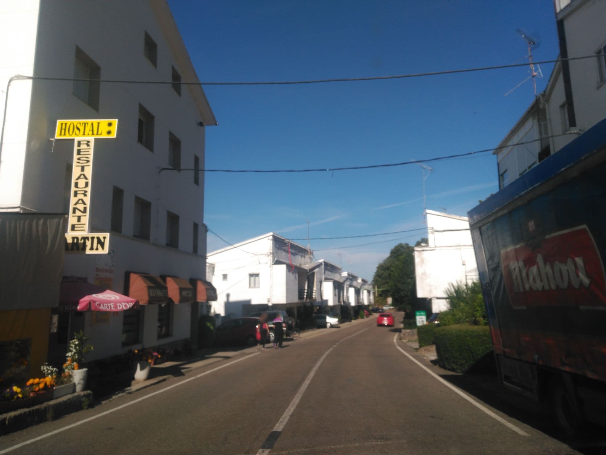 Street view near Martín, Galende — © sanchi (CC BY-SA · Mapillary)