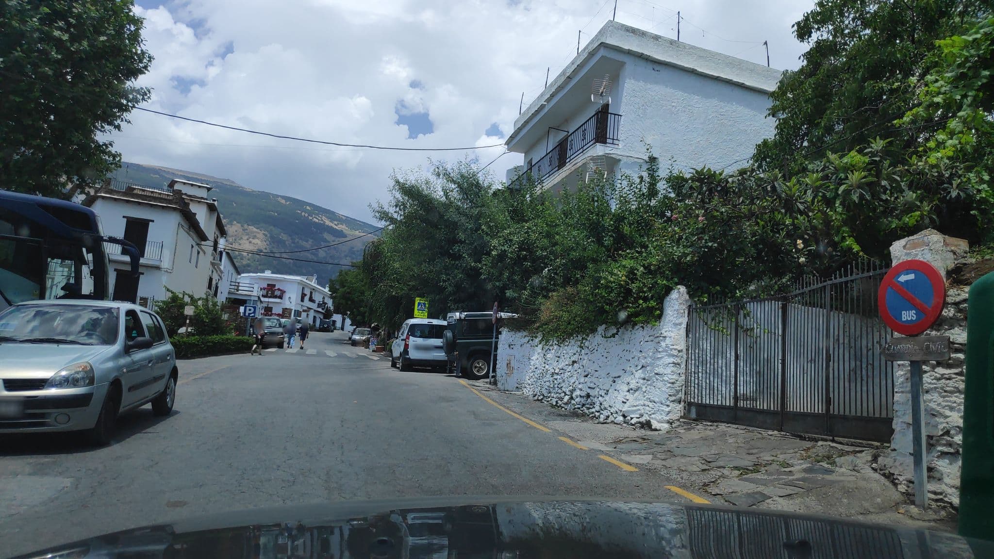 Street view near Mesón Poqueira II, Órgiva — © polkillas (CC BY-SA · Mapillary)