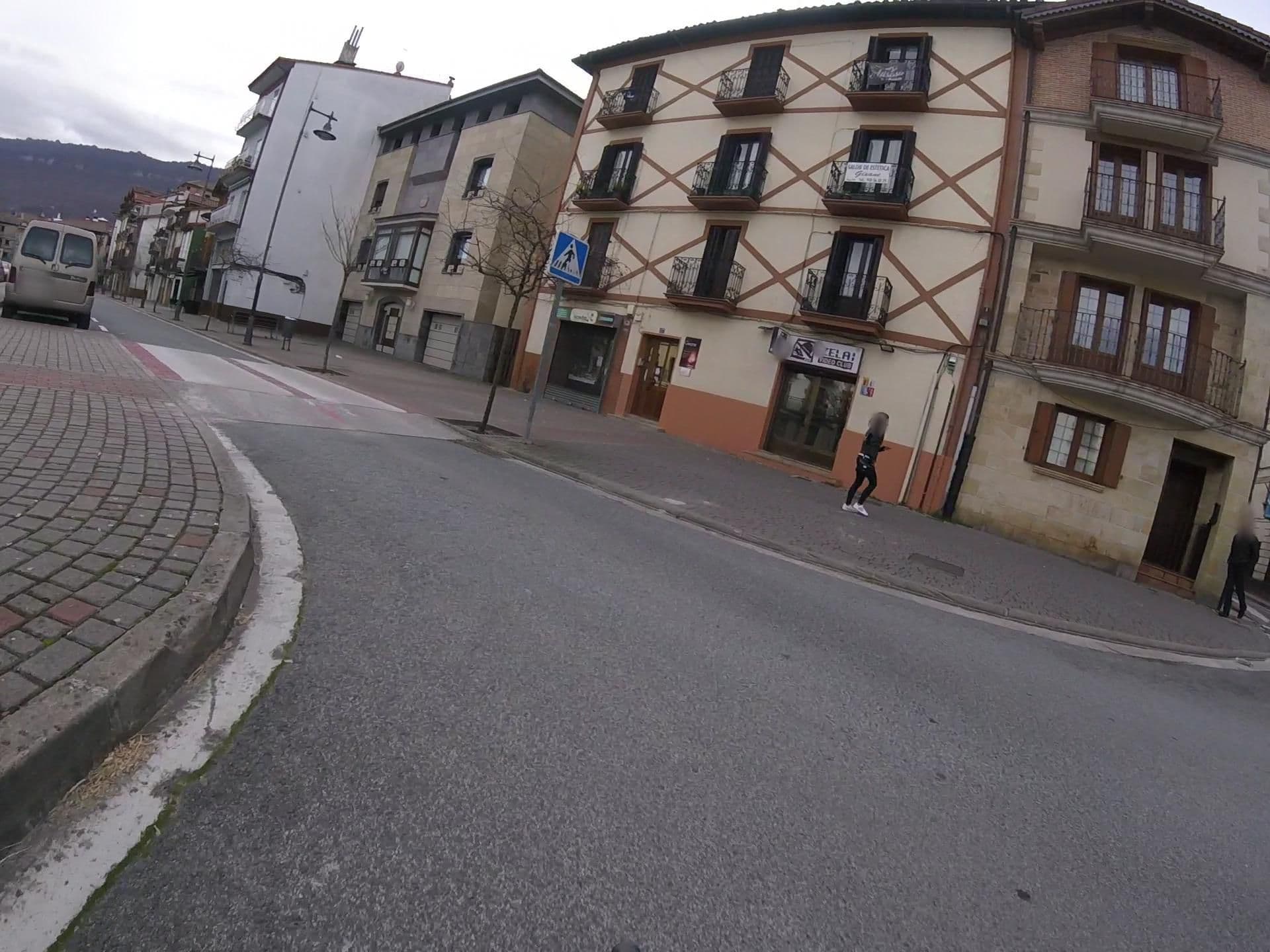 Street view near Urrizti, Altsasu — © mikelo (CC BY-SA · Mapillary)