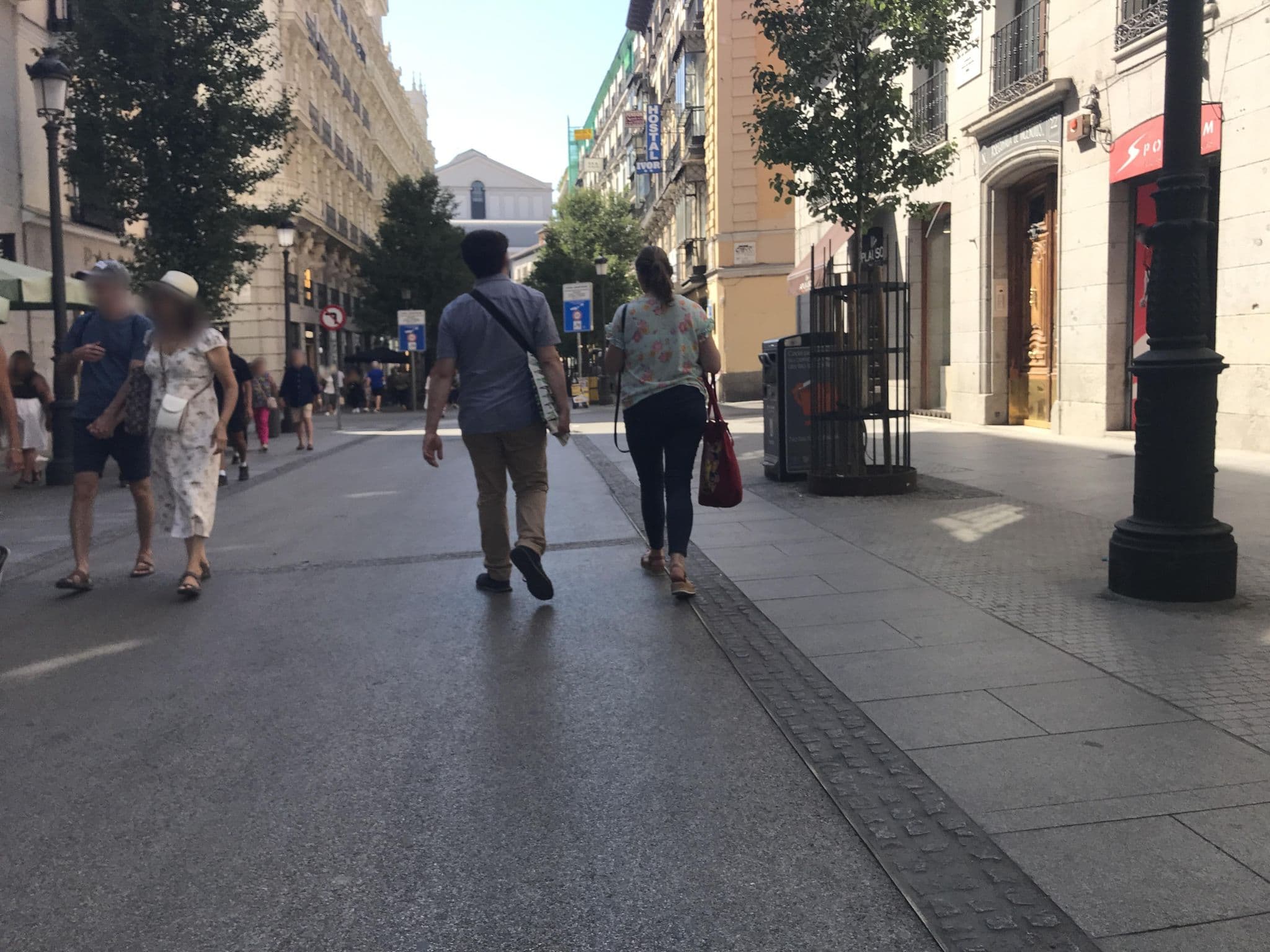 Street view near Hostal Ivor, Sol — © miguel_andrade (CC BY-SA · Mapillary)
