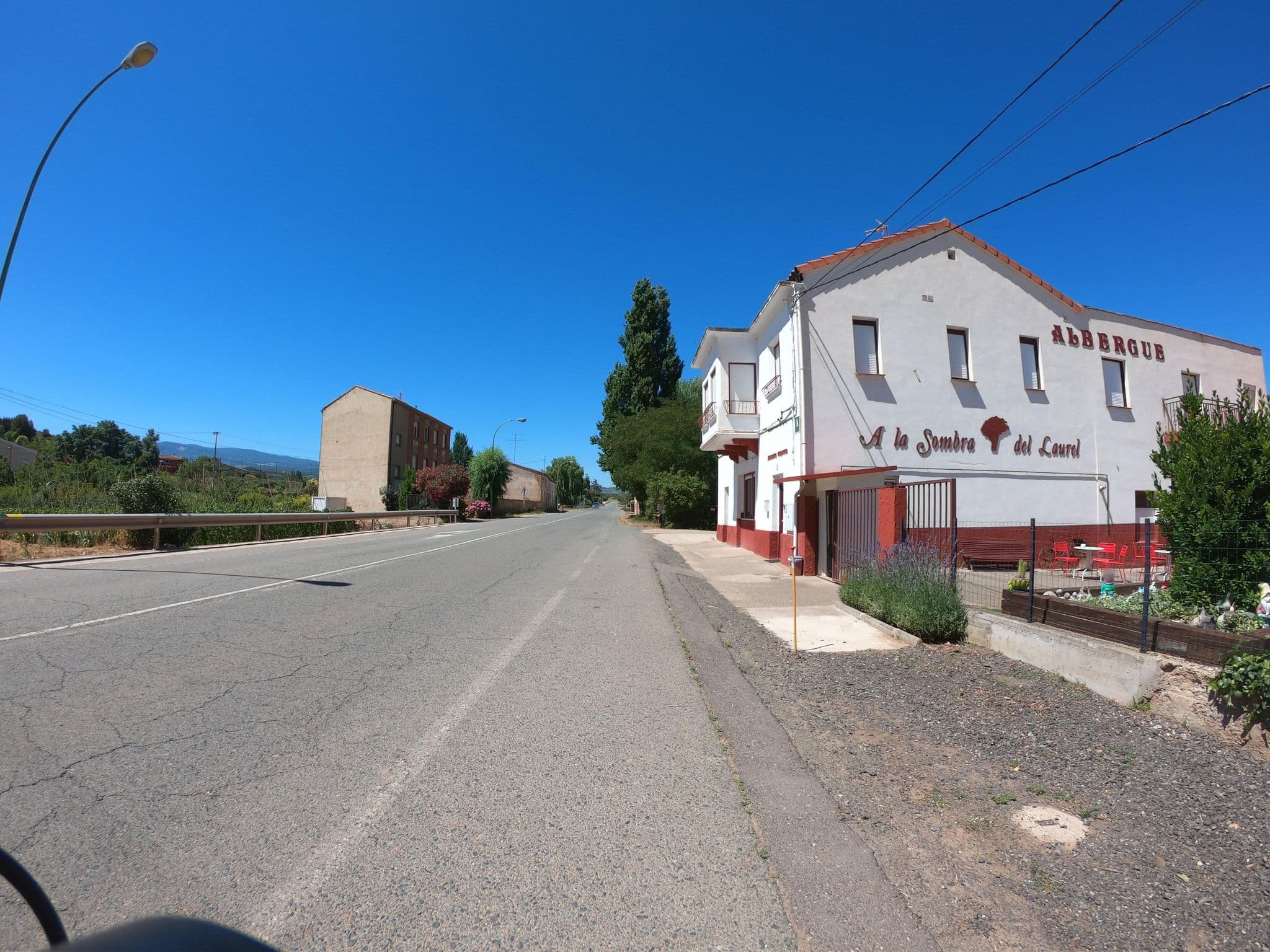 Street view near Albergue a La sombra del Laurel, Fuenmayor — © rubencarbonero (CC BY-SA · Mapillary)