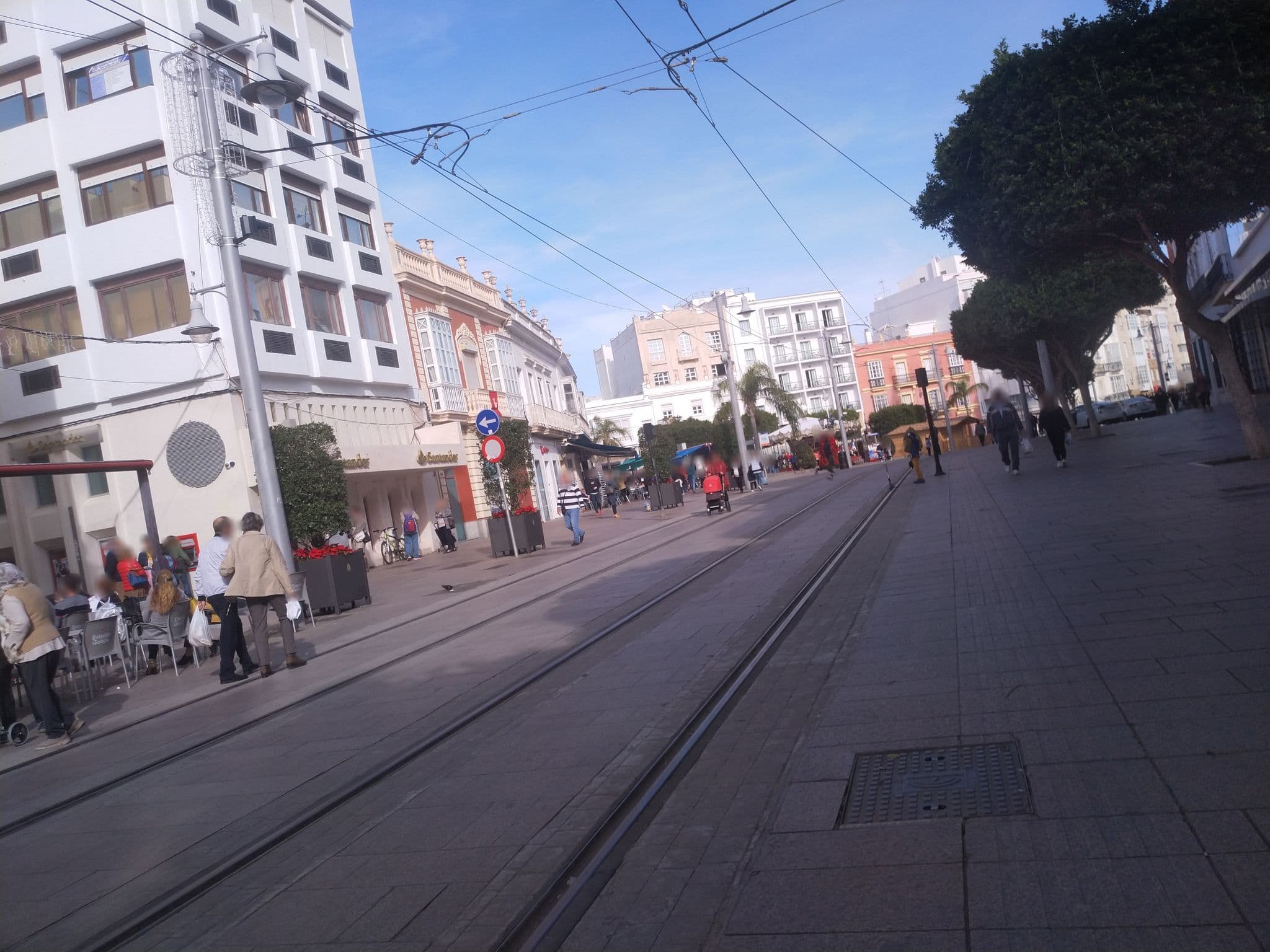 Street view near Hotel Roma, San Fernando — © pablopita (CC BY-SA · Mapillary)