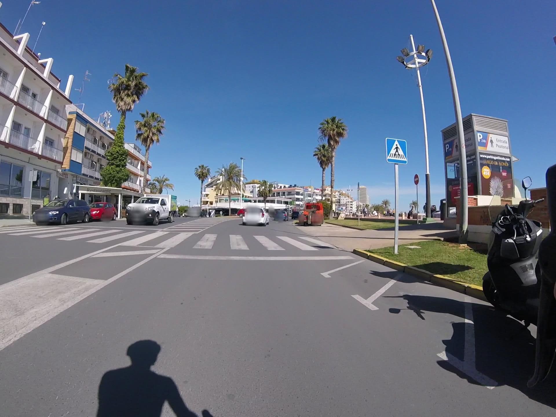 Street view near Hotel Duna, Peníscola — © mikelo (CC BY-SA · Mapillary)