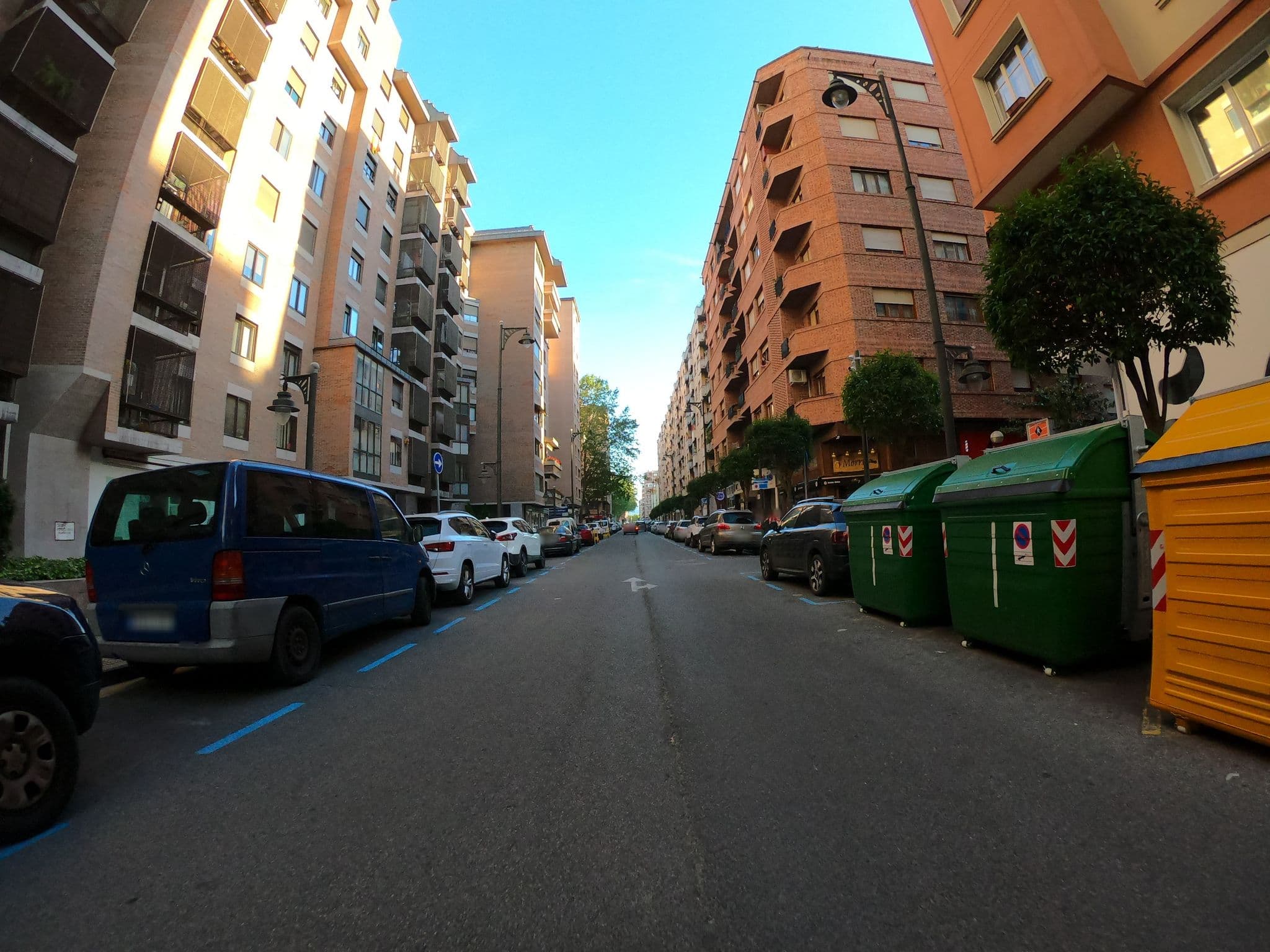 Street view near Pensión Belchite, Logroño — © rubencarbonero (CC BY-SA · Mapillary)