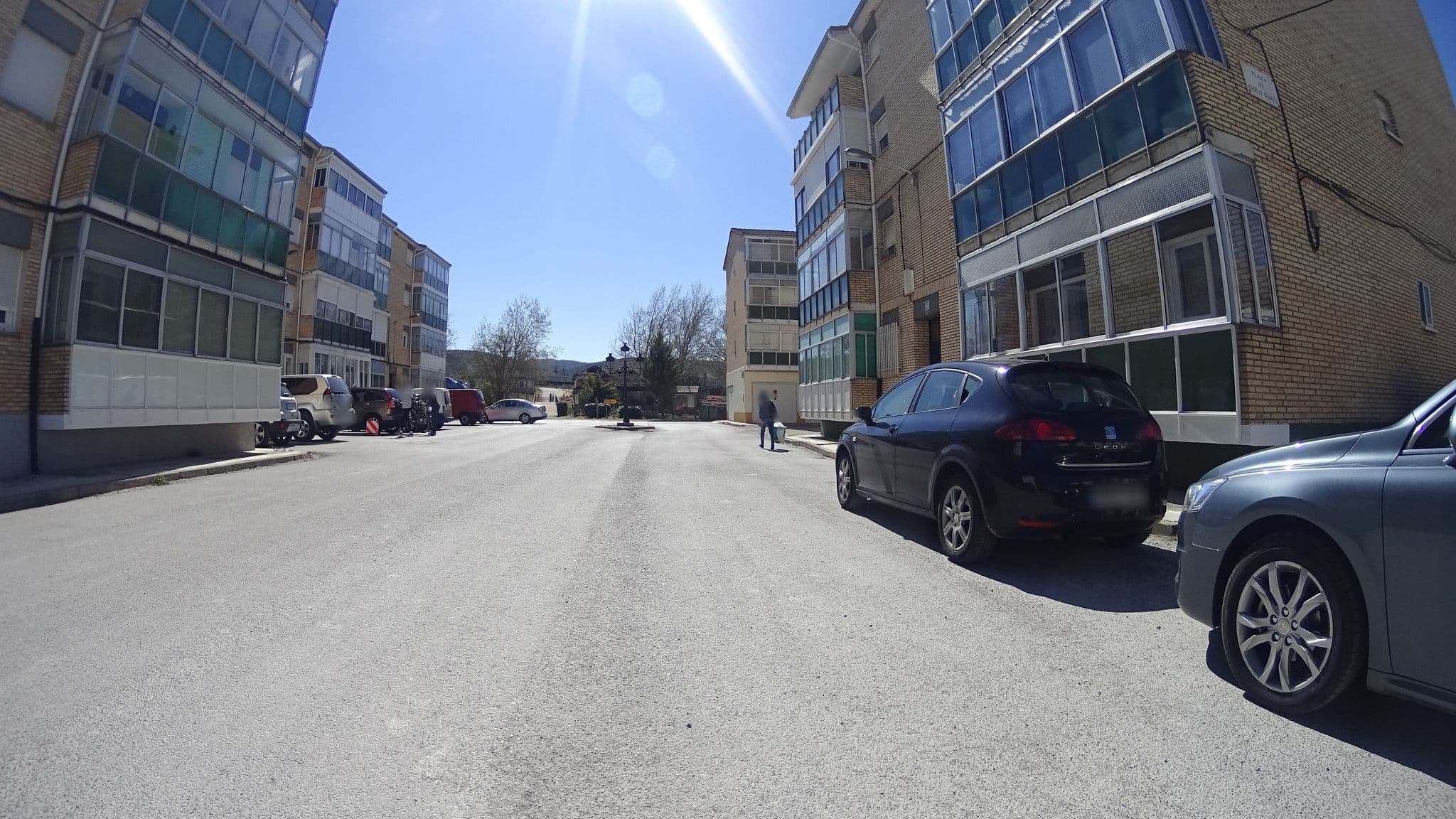 Street view near La Dársena, Alar del Rey — © robertogeb (CC BY-SA · Mapillary)