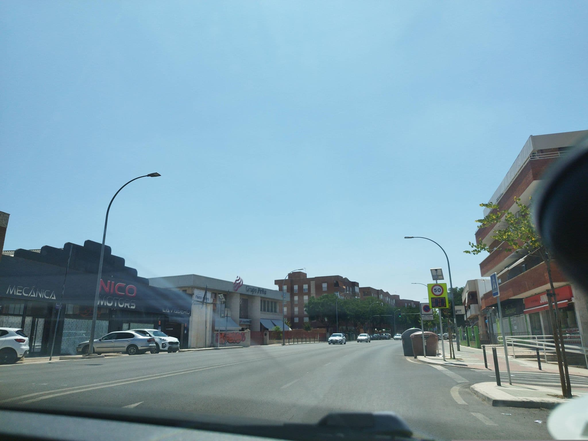 Street view near Escudero, Ciudad Real — © njc13 (CC BY-SA · Mapillary)