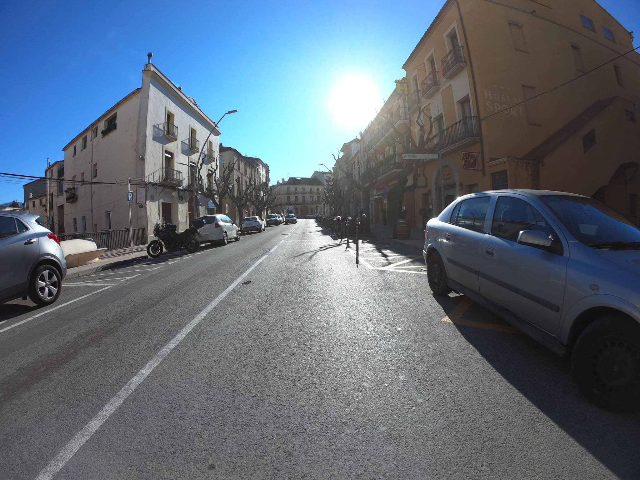 Street view near Hotel Sport, Falset — © joostjakob (CC BY-SA · Mapillary)