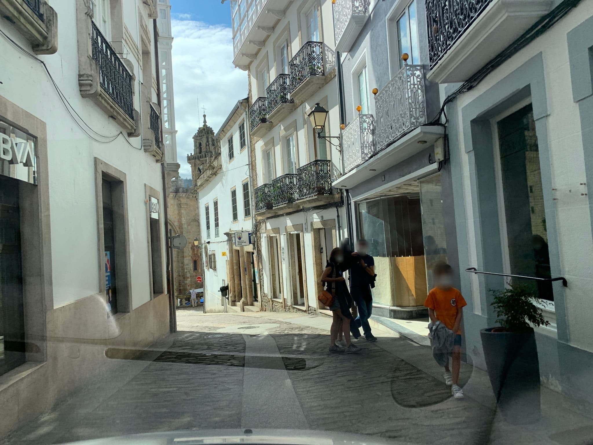 Street view near Camino de Estrellas, Mondoñedo — © robot8a (CC BY-SA · Mapillary)