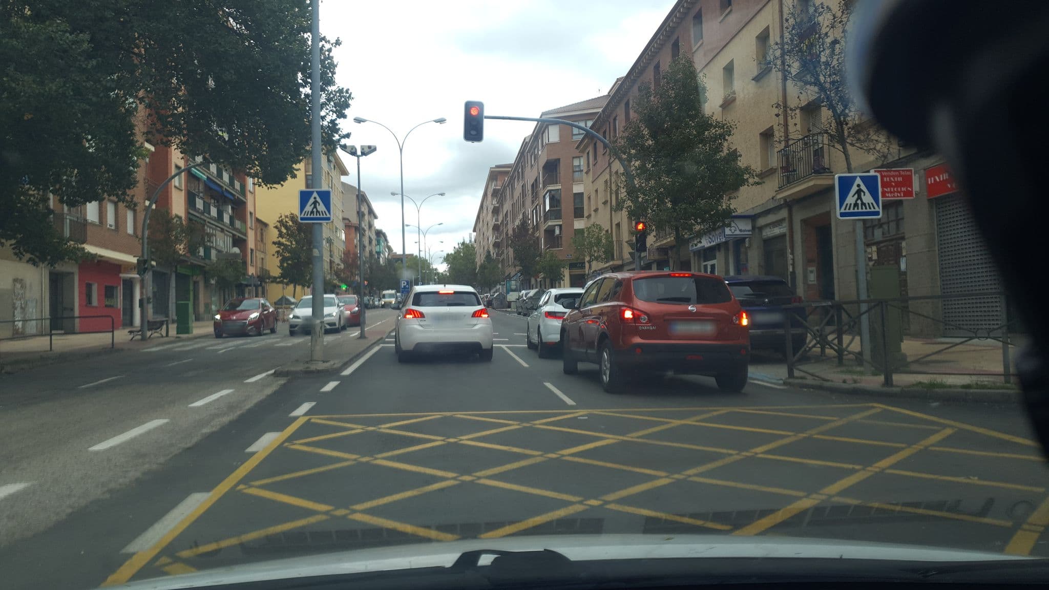 Street view near Hotel Apartamentos Aralso (centro), Segovia — © nyk0la3 (CC BY-SA · Mapillary)