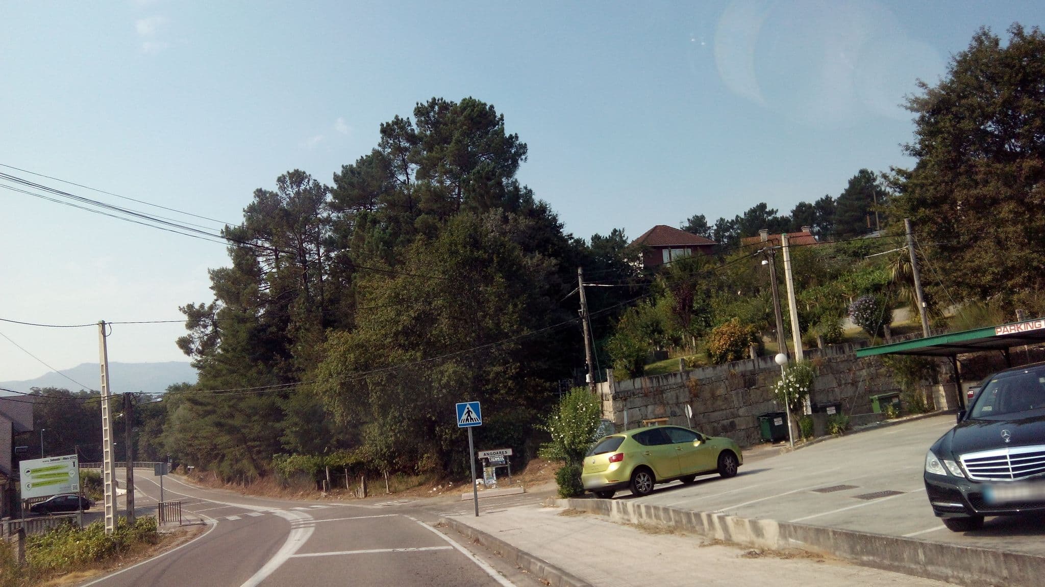 Street view near Pensión restaurante As Pontes, Ponteareas — © lolailo (CC BY-SA · Mapillary)