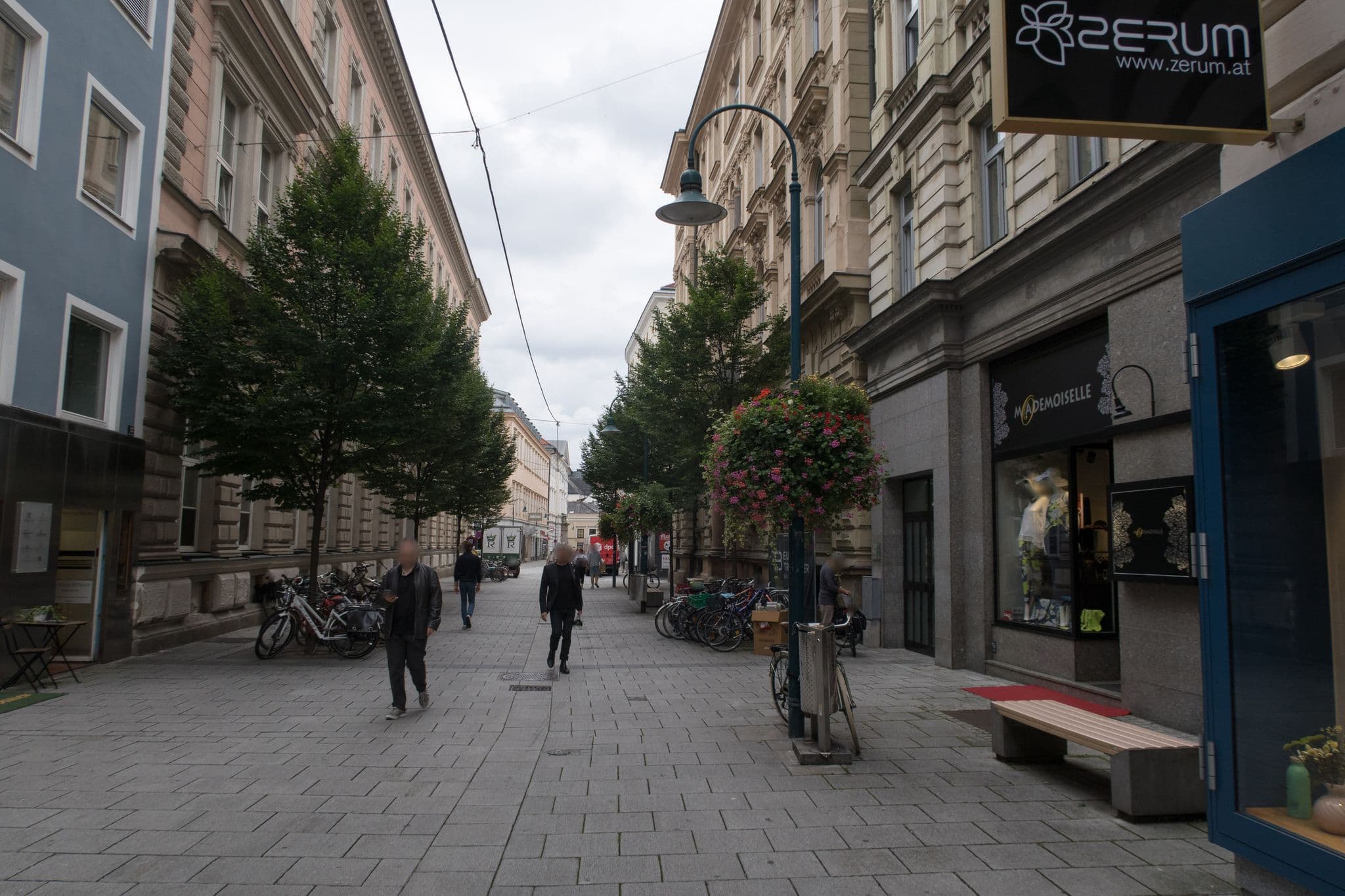 Street view near Zum Schwarzen Bären, Linz — © plonma1 (CC BY-SA · Mapillary)