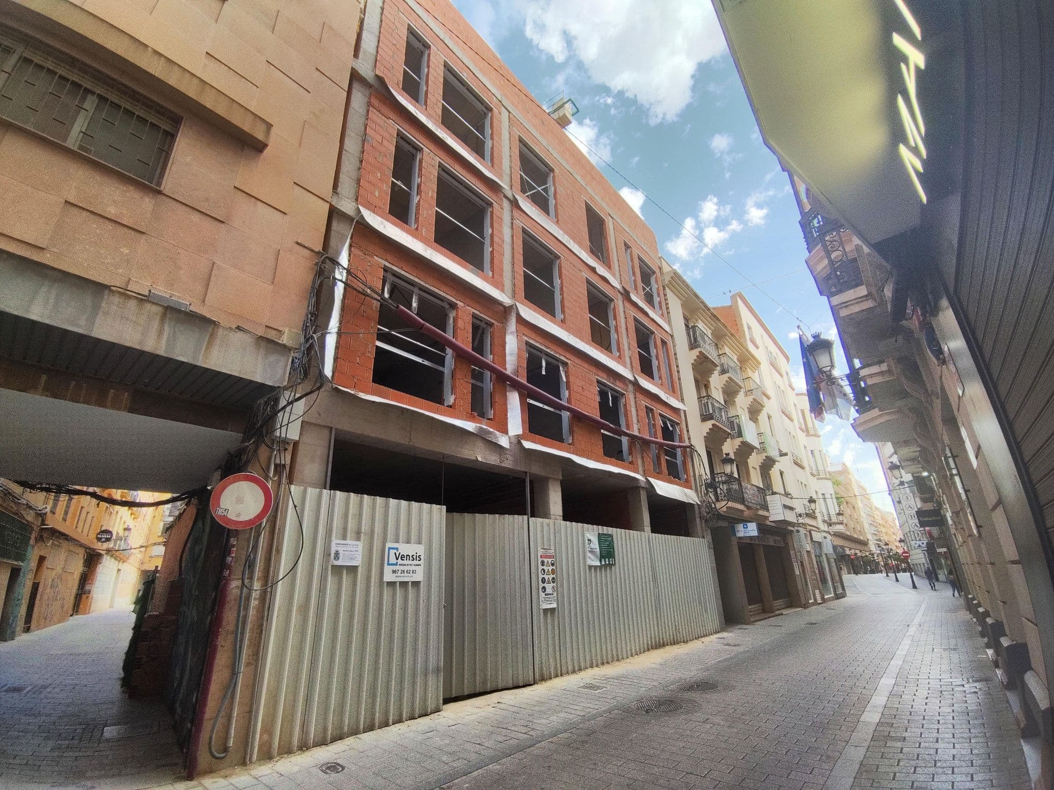 Street view near Apartamentos Massó, Albacete — © C6H12O6 (CC BY-SA · Mapillary)