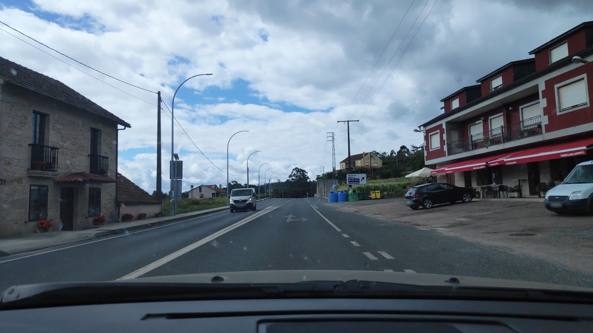 Street view near Antonio, Caldas de Reis — © polkillas (CC BY-SA · Mapillary)