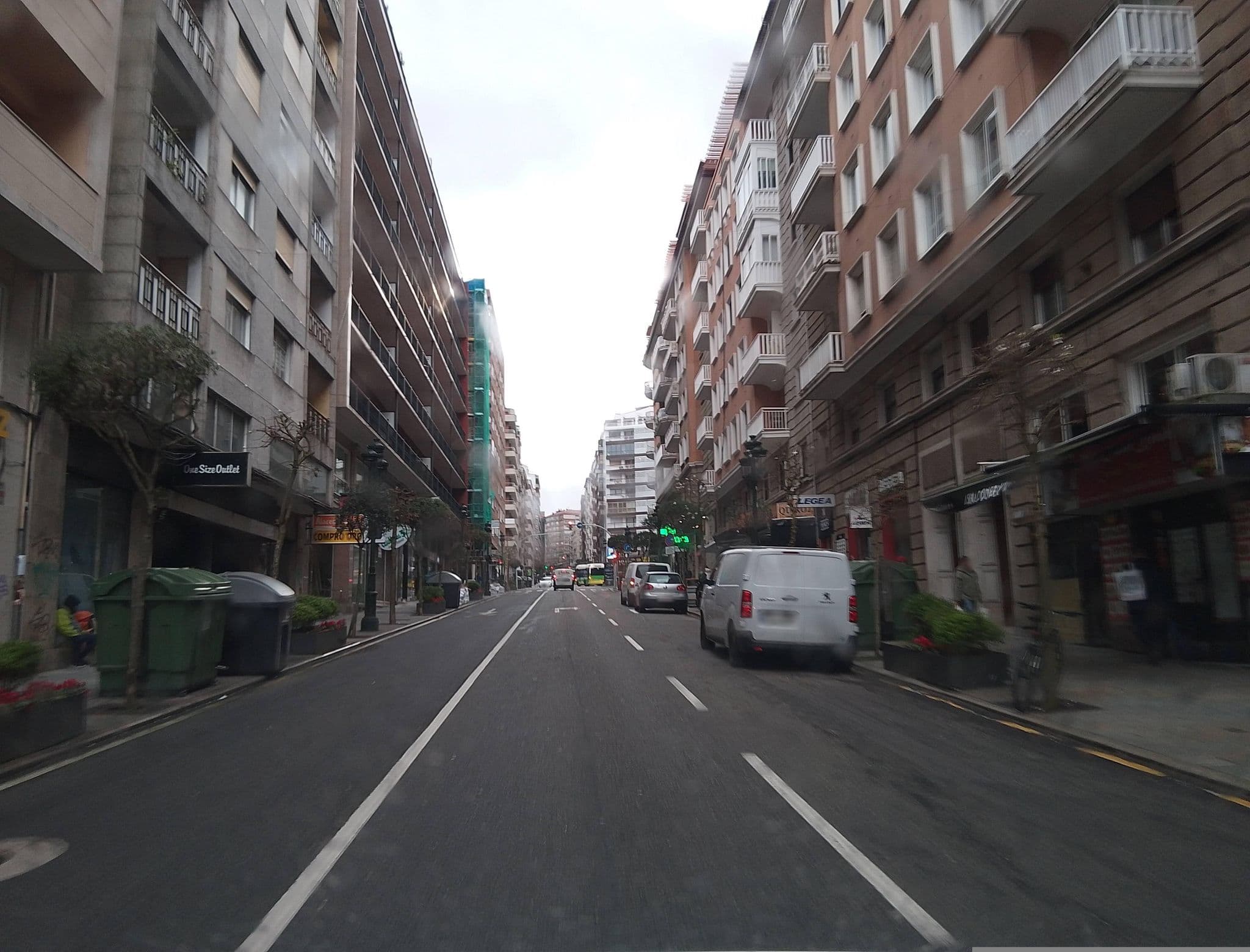Street view near Hostal Plaza, Vigo — © EAPI (CC BY-SA · Mapillary)