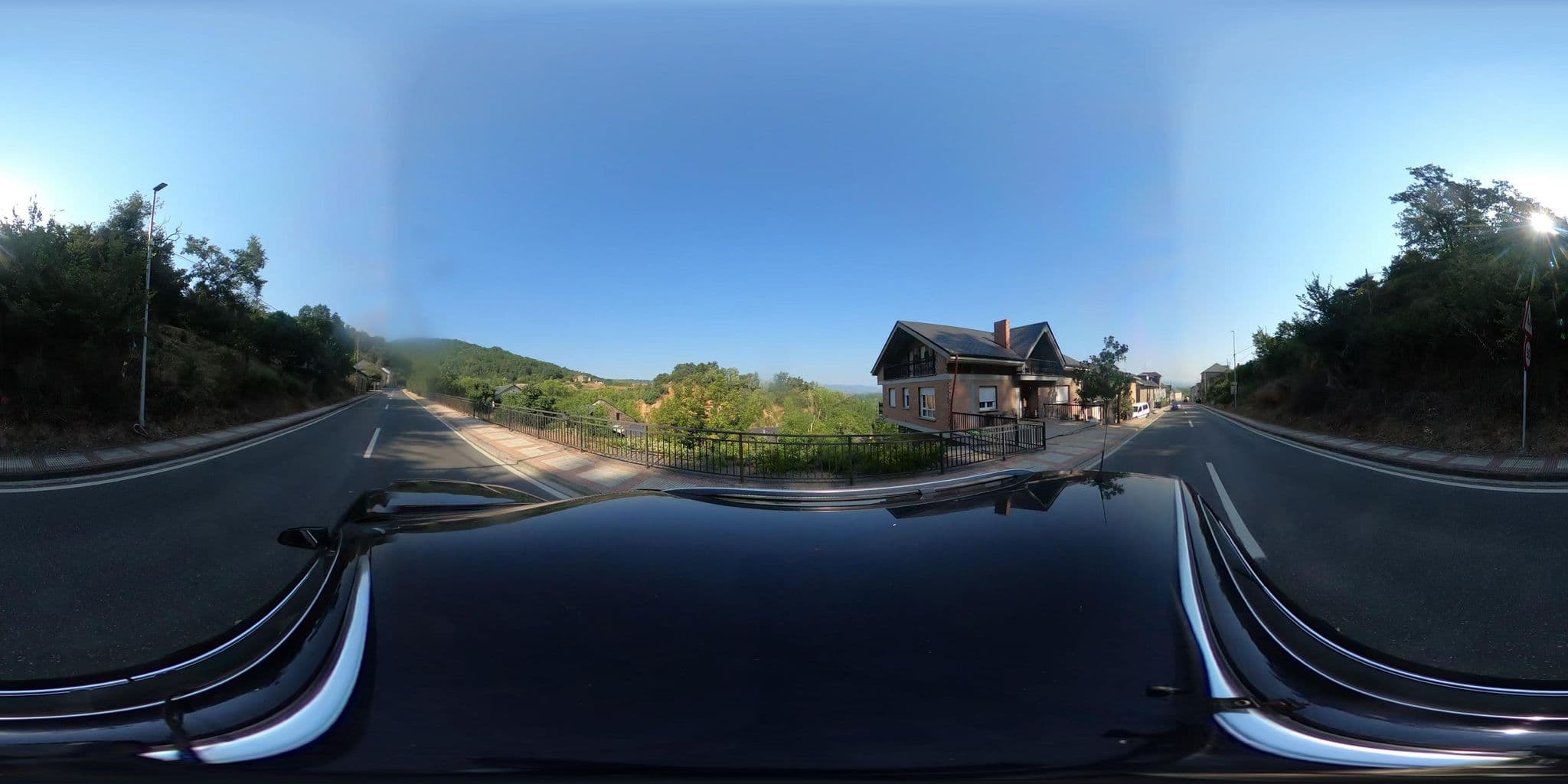 Street view near Rincón del Val, Carracedelo — © filohipo (CC BY-SA · Mapillary)