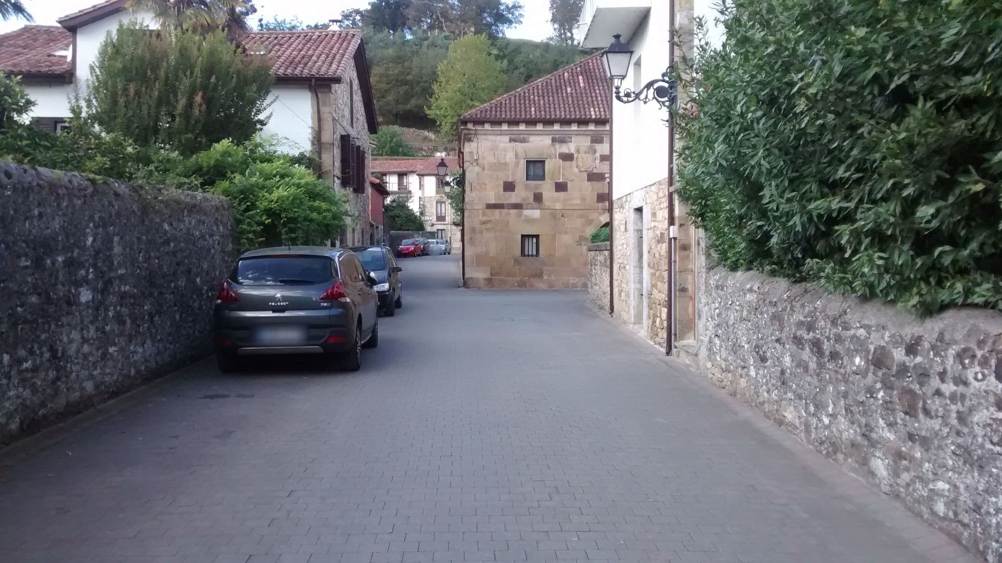 Street view near Hotel Casona El Arral, Penagos — © egofer (CC BY-SA · Mapillary)