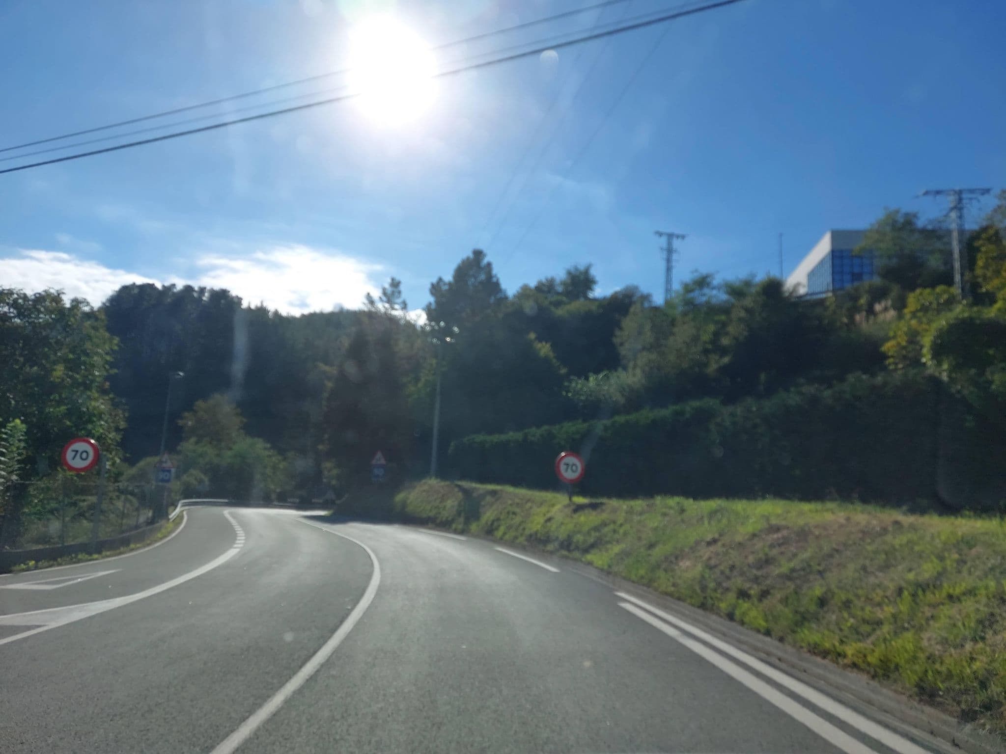 Street view near Mendi Azpi, Mutriku — © 5rmft (CC BY-SA · Mapillary)