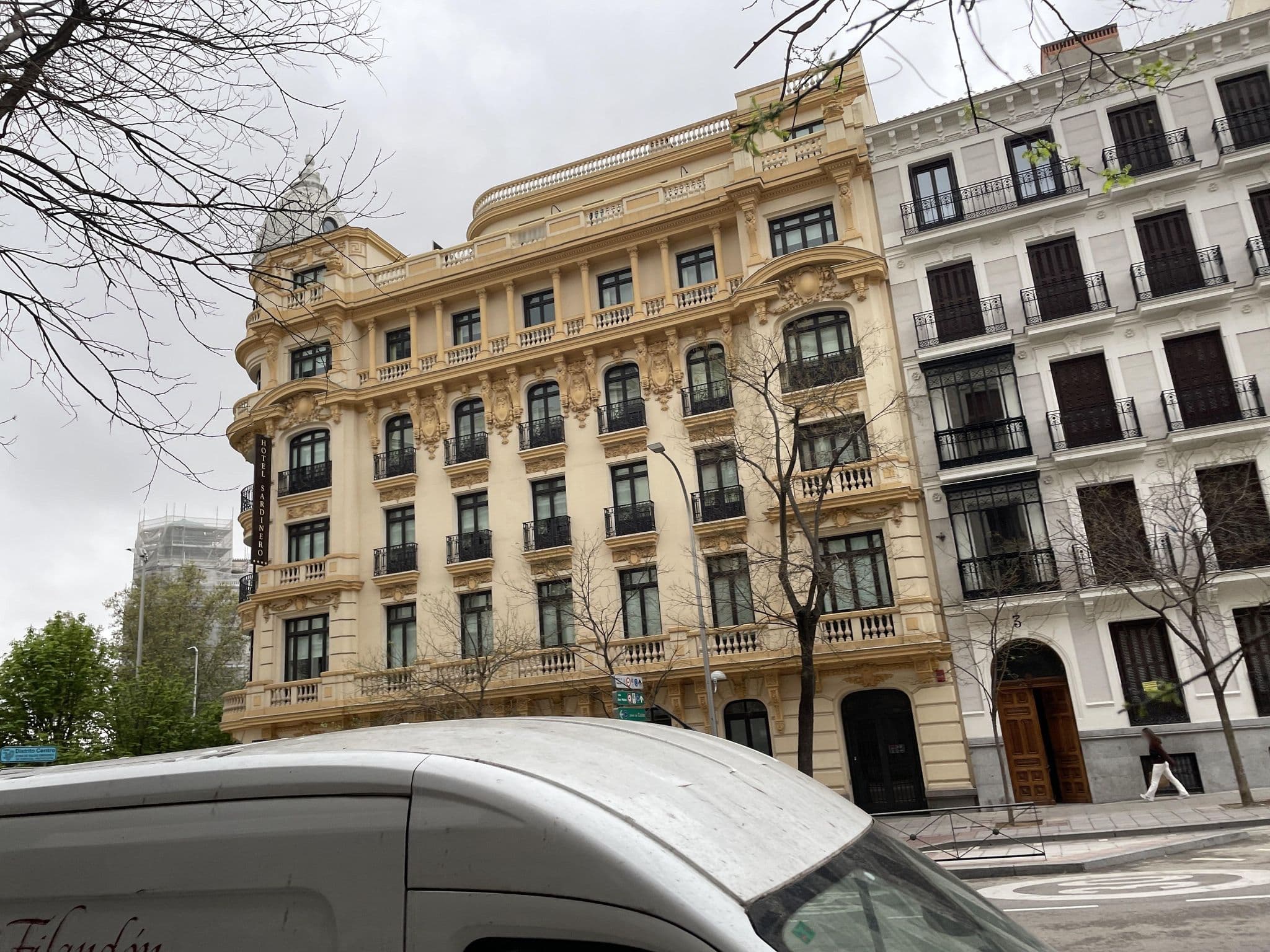 Street view near Hotel Sardinero Madrid, Justicia — © seraq (CC BY-SA · Mapillary)