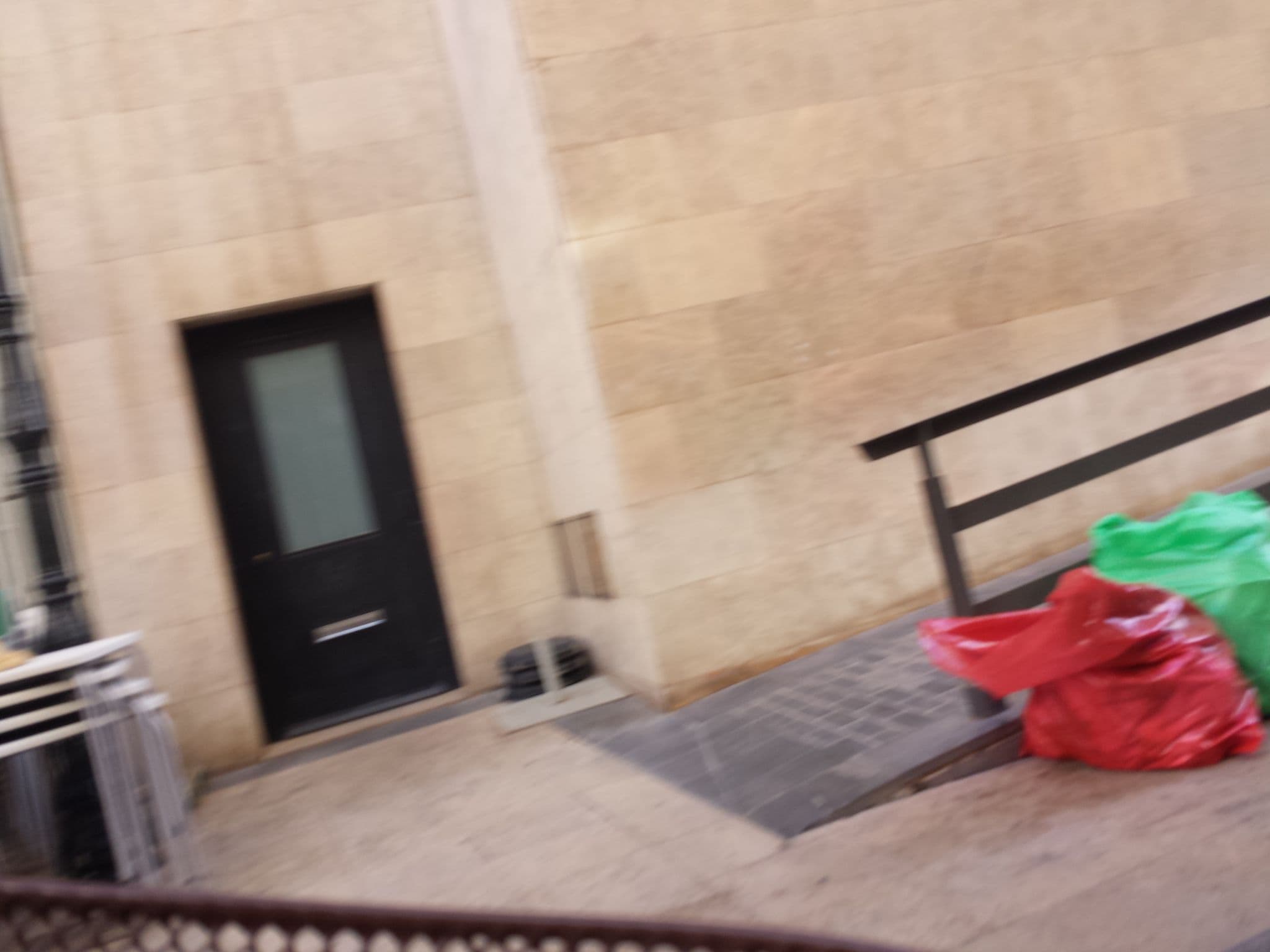 Street view near Hotel Sauce, Zaragoza — © robot8a (CC BY-SA · Mapillary)