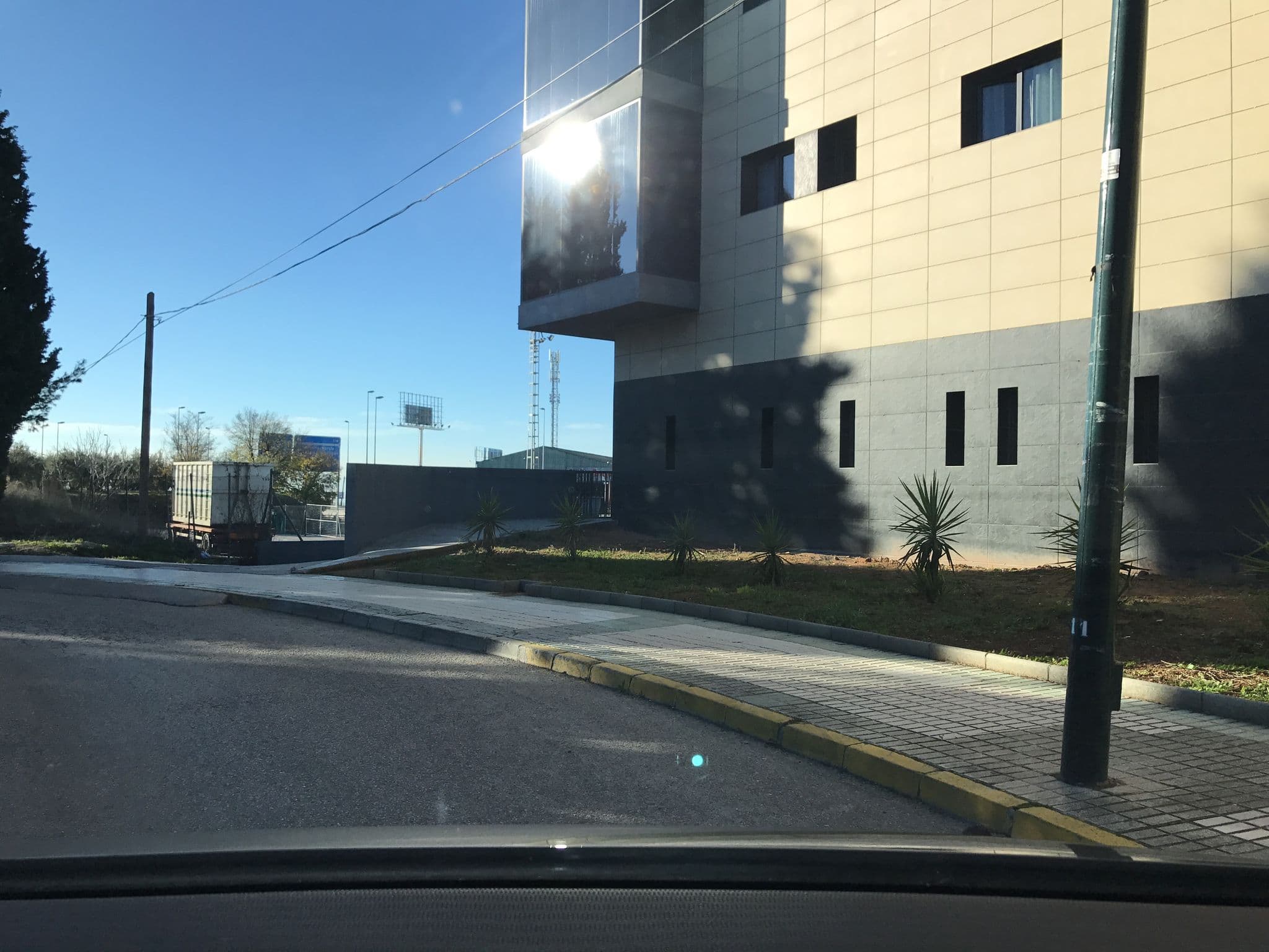 Street view near Las Terrazas Suites, Albolote — © rainerup (CC BY-SA · Mapillary)