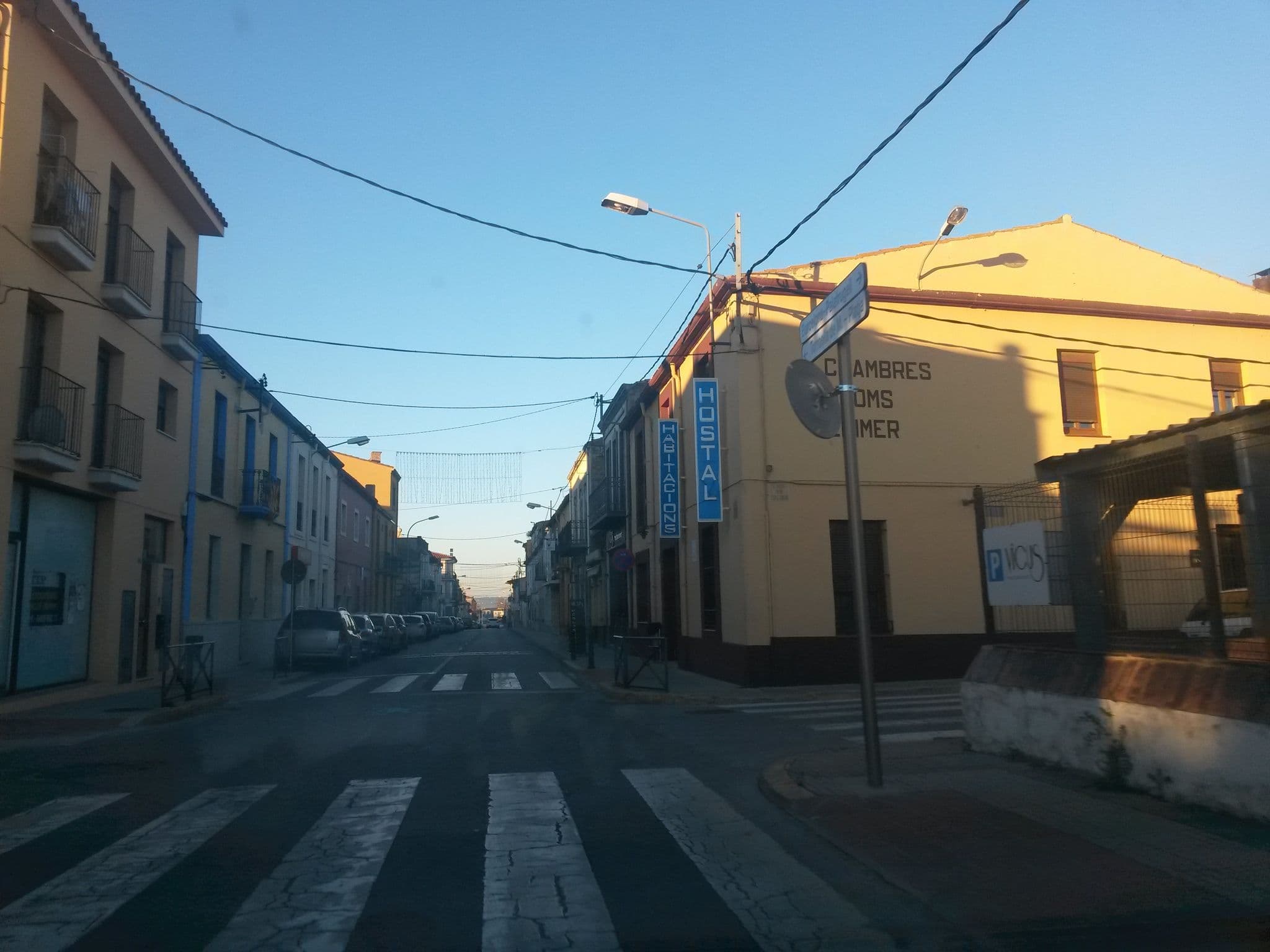 Street view near Hostal Barris, Pals — © xevi (CC BY-SA · Mapillary)