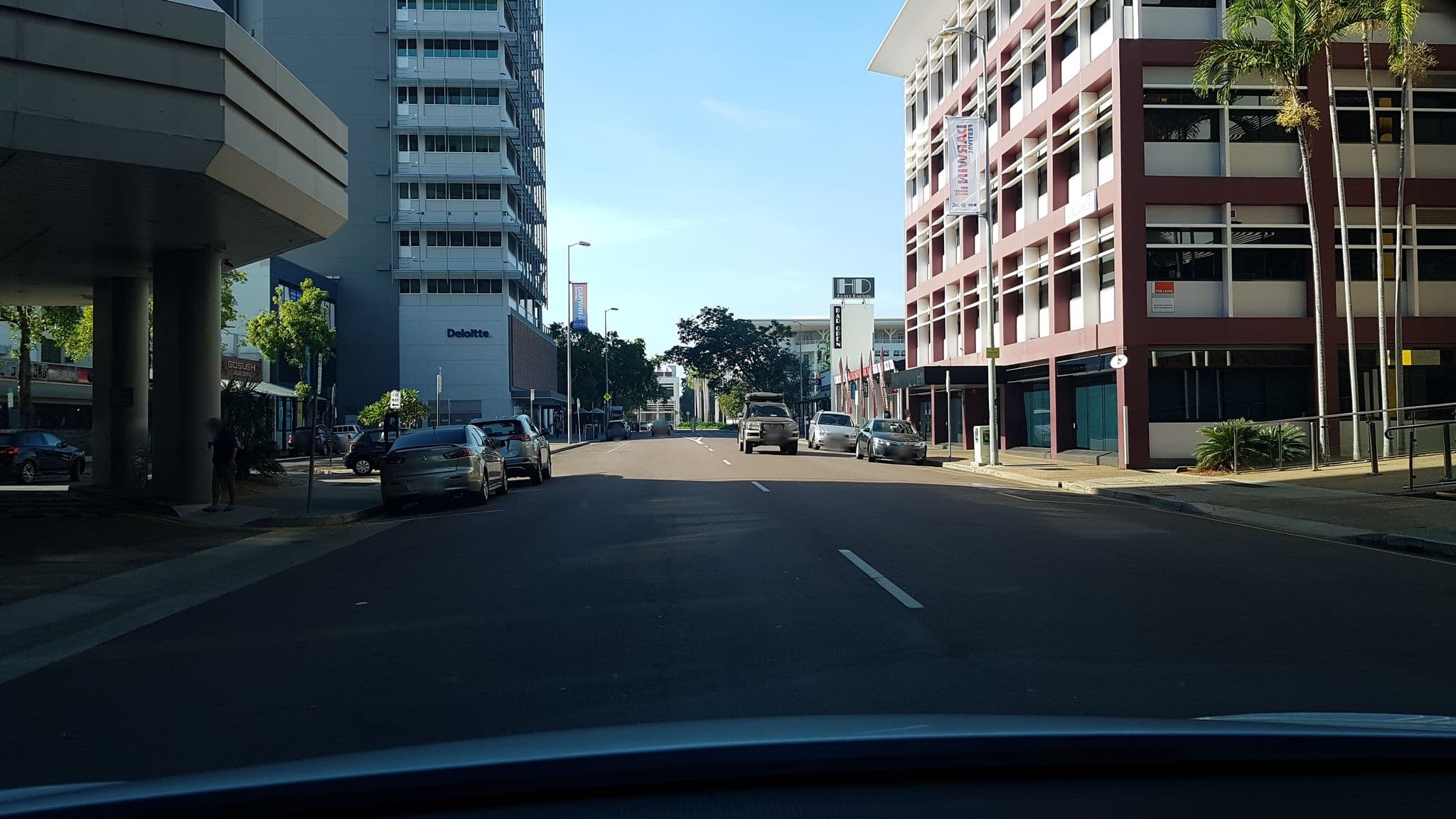 Street view near Hilton Darwin, Darwin — © outbacktesla (CC BY-SA · Mapillary)