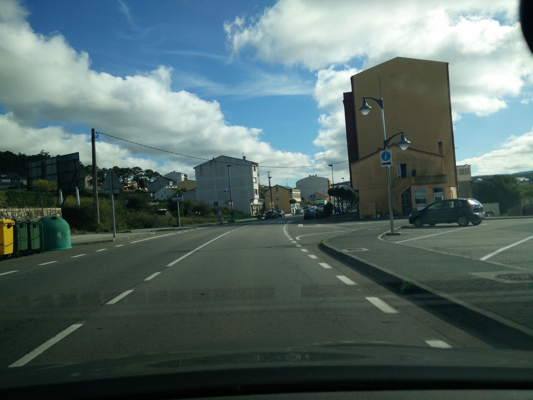 Street view near Área de Autocaravanas de Ponteceso, Laxe — © txenoo (CC BY-SA · Mapillary)
