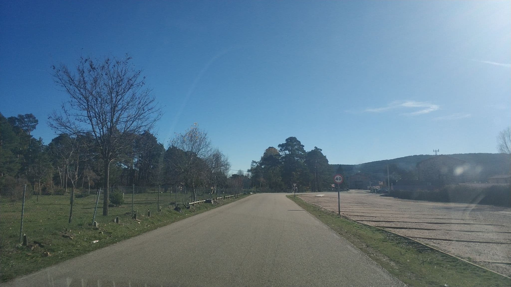 Street view near Area de Autocaravanas de Vinuesa, Vinuesa — © sanchi (CC BY-SA · Mapillary)