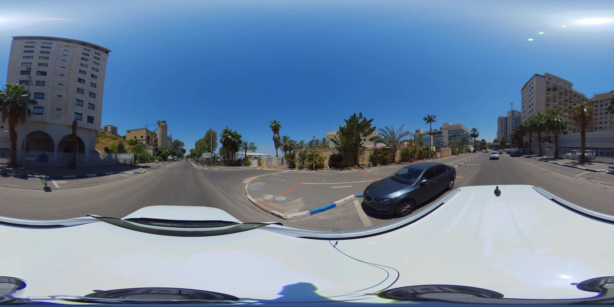 Street view near Leanordo Tiberias, Tiberias — © Evgeniy360 (CC BY-SA · Mapillary)