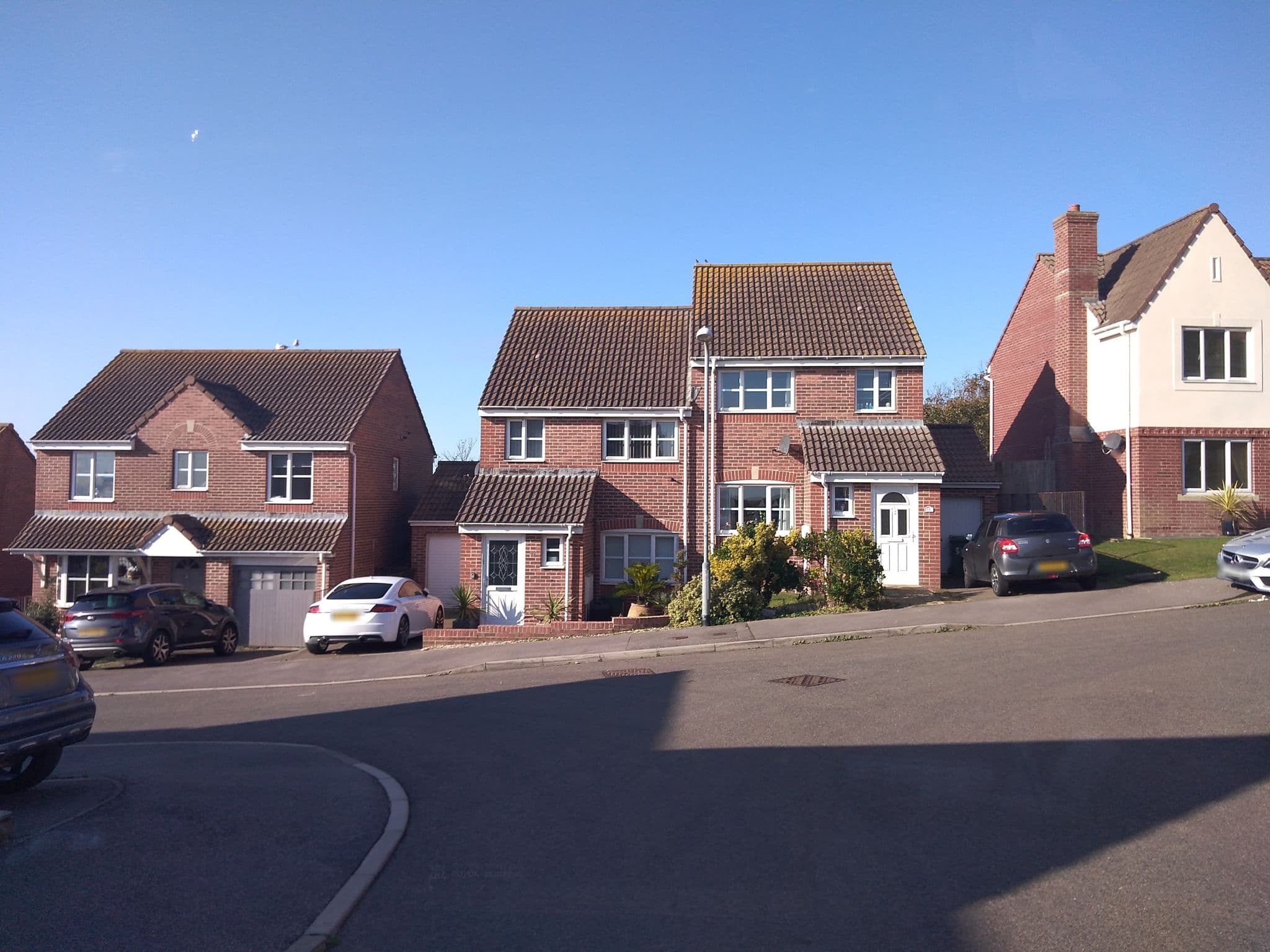 Street view near Kings House, Newhaven — © andreste96 (CC BY-SA · Mapillary)