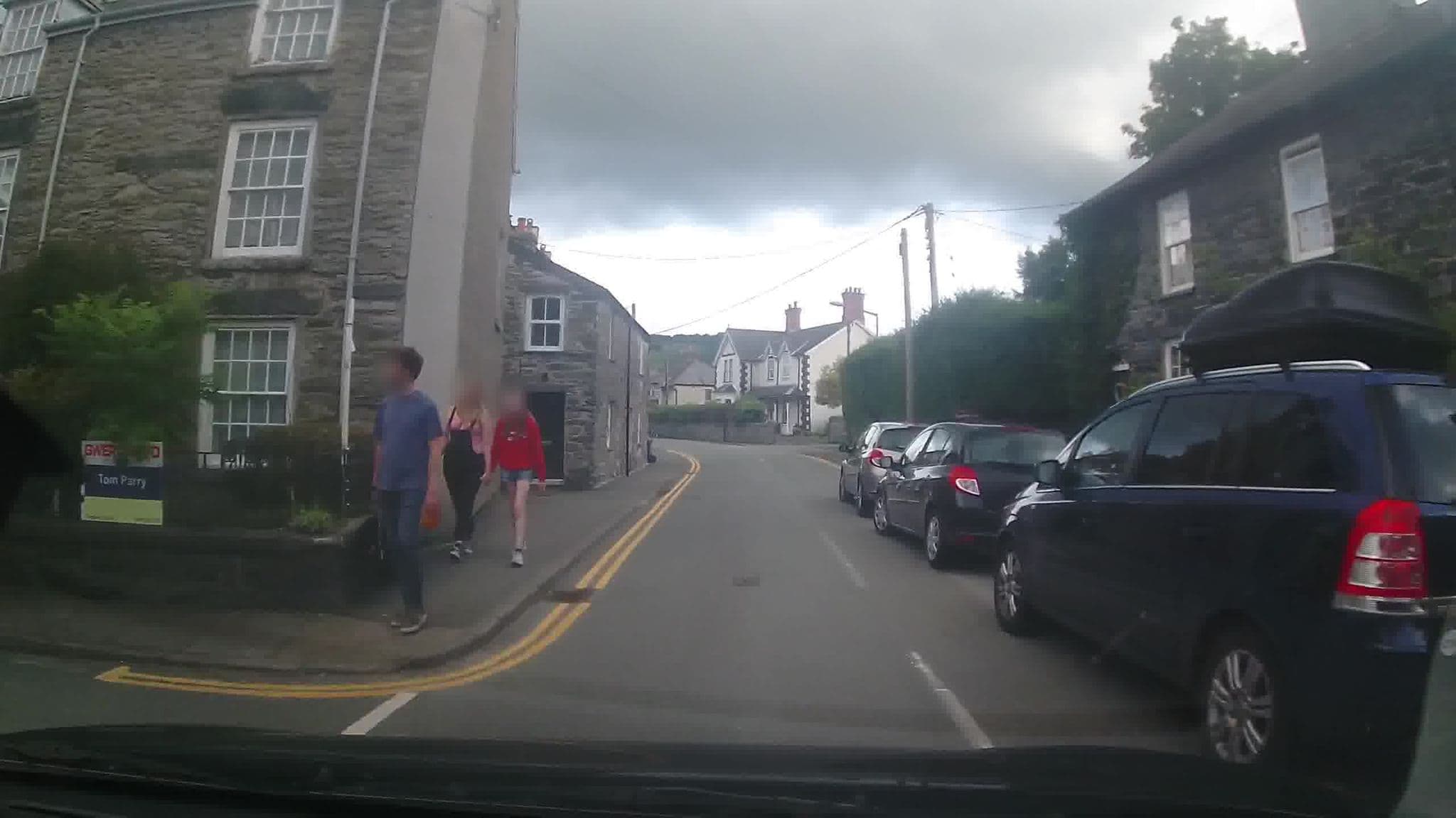 Street view near Bala Backpackers, Bala — © trigpoint (CC BY-SA · Mapillary)