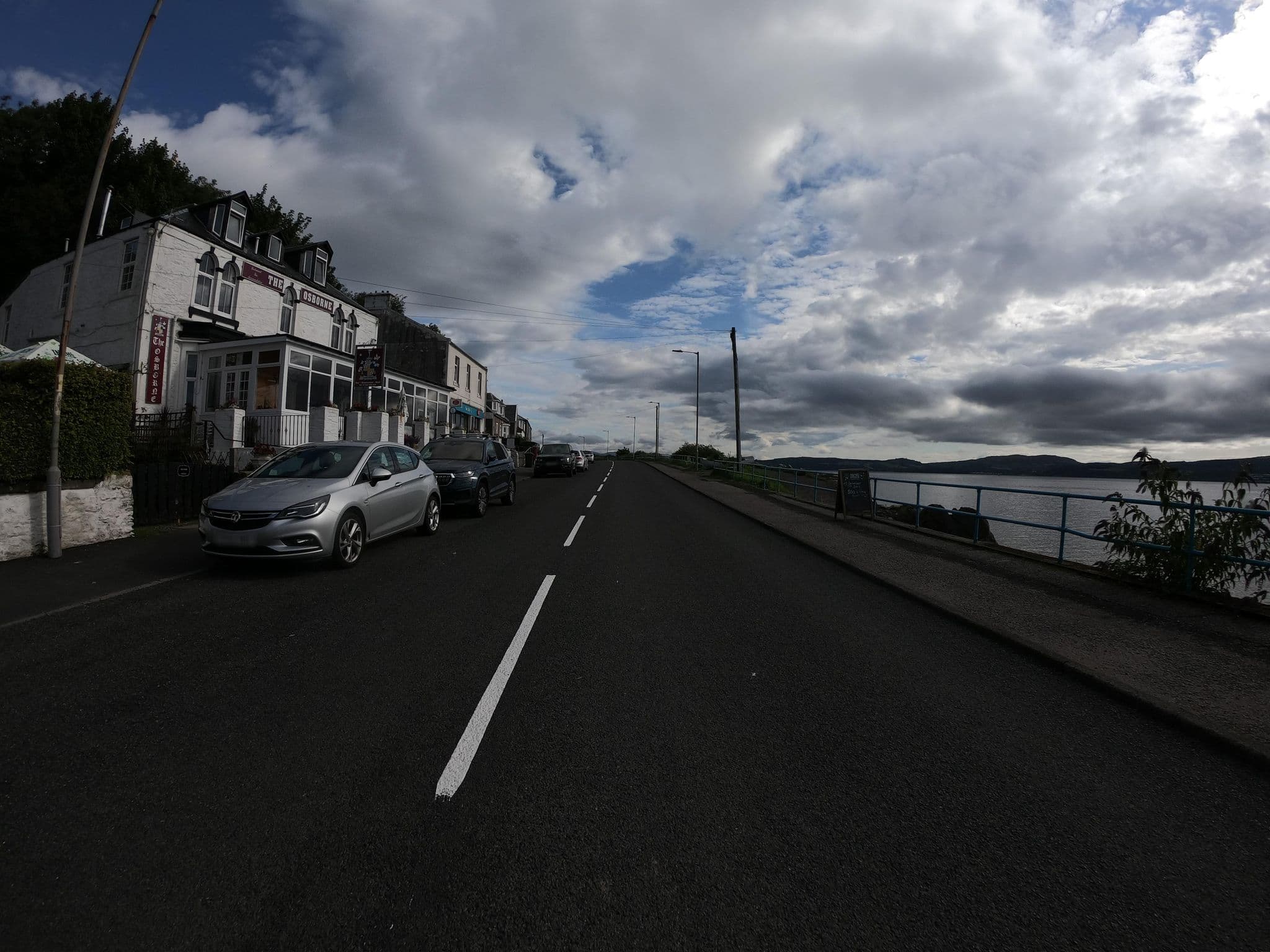 Street view near The Osborne, Wemyss Bay — © joostjakob (CC BY-SA · Mapillary)
