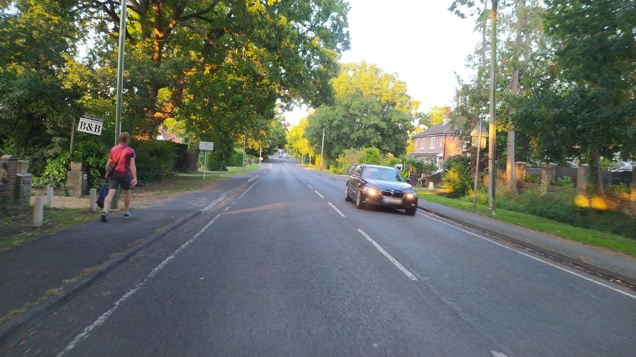 Street view near White House, Totton — © noid (CC BY-SA · Mapillary)