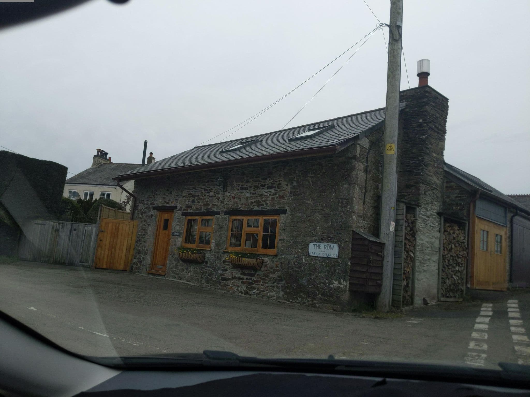 Street view near The Weary Friar (accommodation), Landrake — © WaggyDog (CC BY-SA · Mapillary)