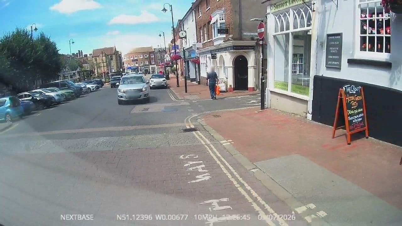 Street view near The Crown, East Grinstead — © OrangeHurst97 (CC BY-SA · Mapillary)