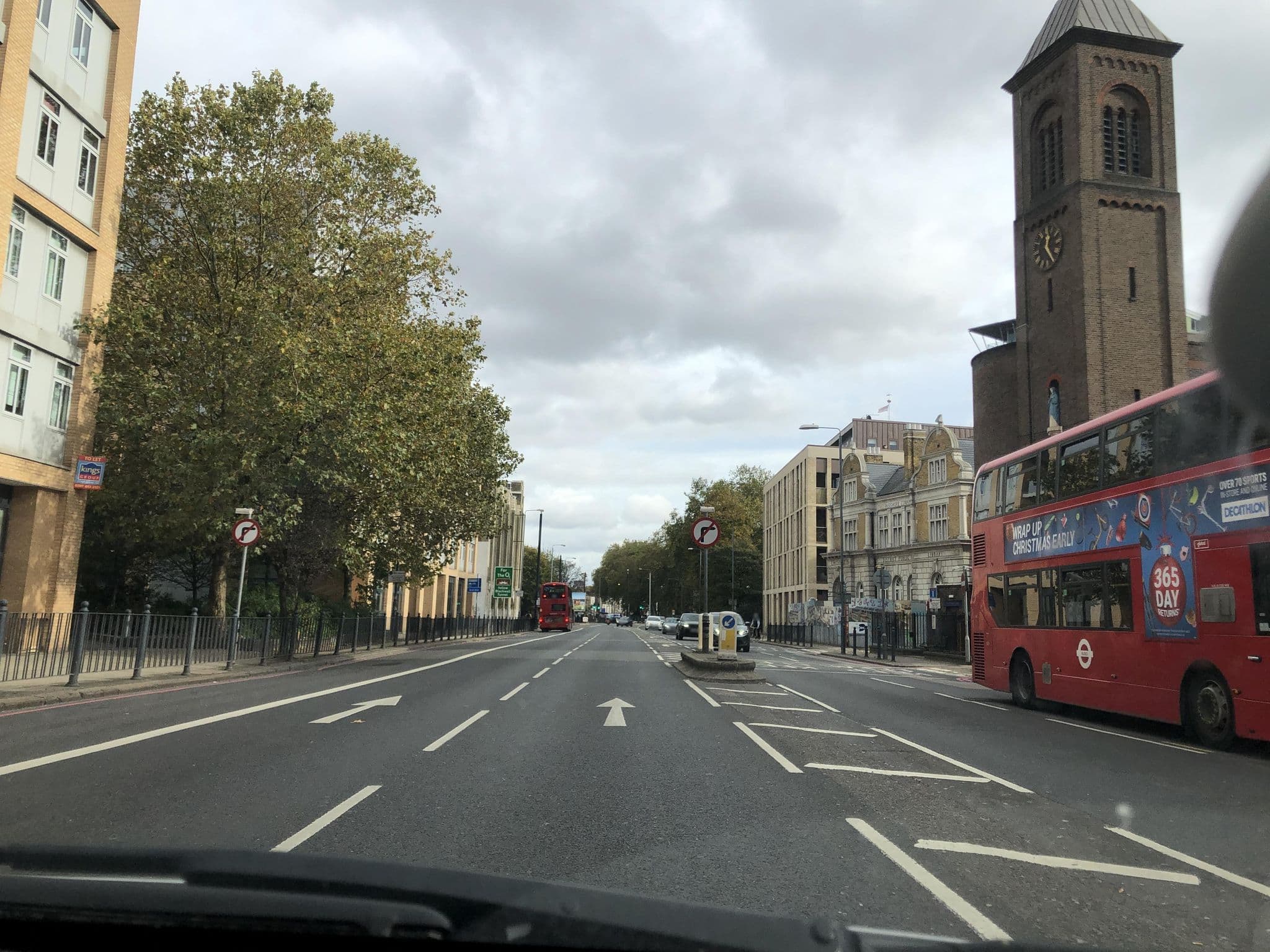 Street view near via Limehouse Hostel, Limehouse — © jjhaslanded (CC BY-SA · Mapillary)