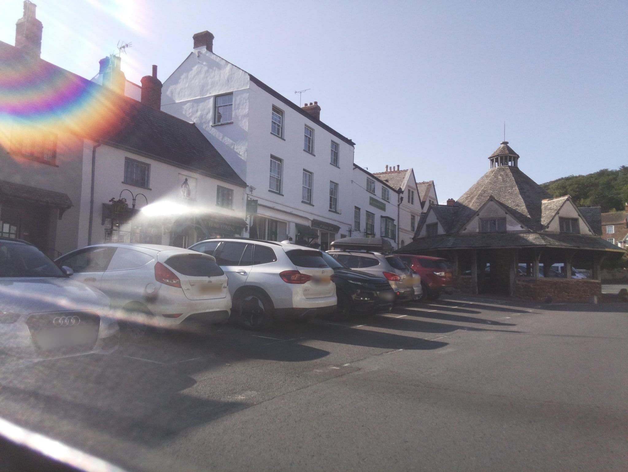 Street view near Yarn Market Hotel, Minehead — © southglos (CC BY-SA · Mapillary)