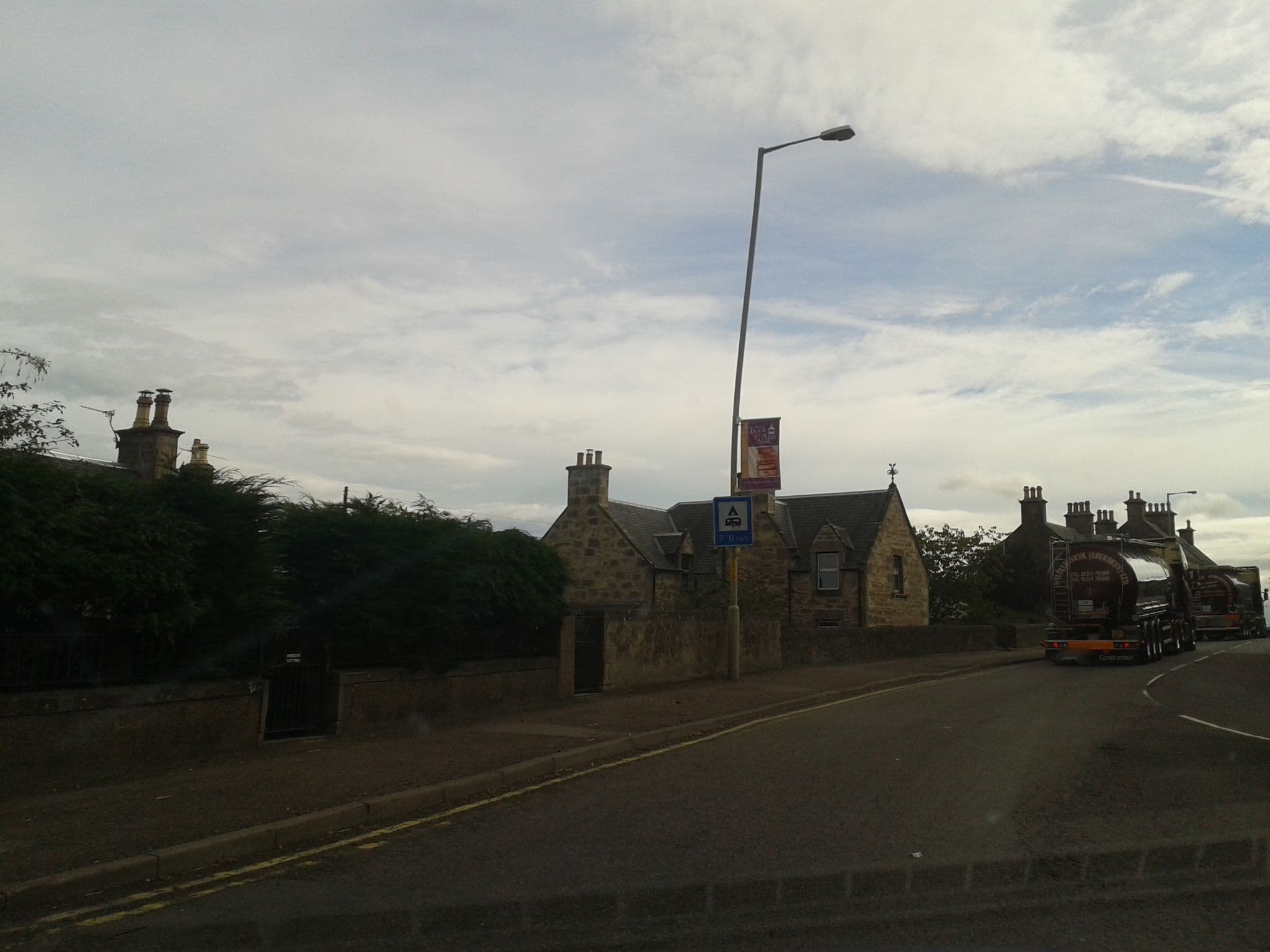 Street view near Fairhaven B&B, Nairn — © rudolfmayer (CC BY-SA · Mapillary)
