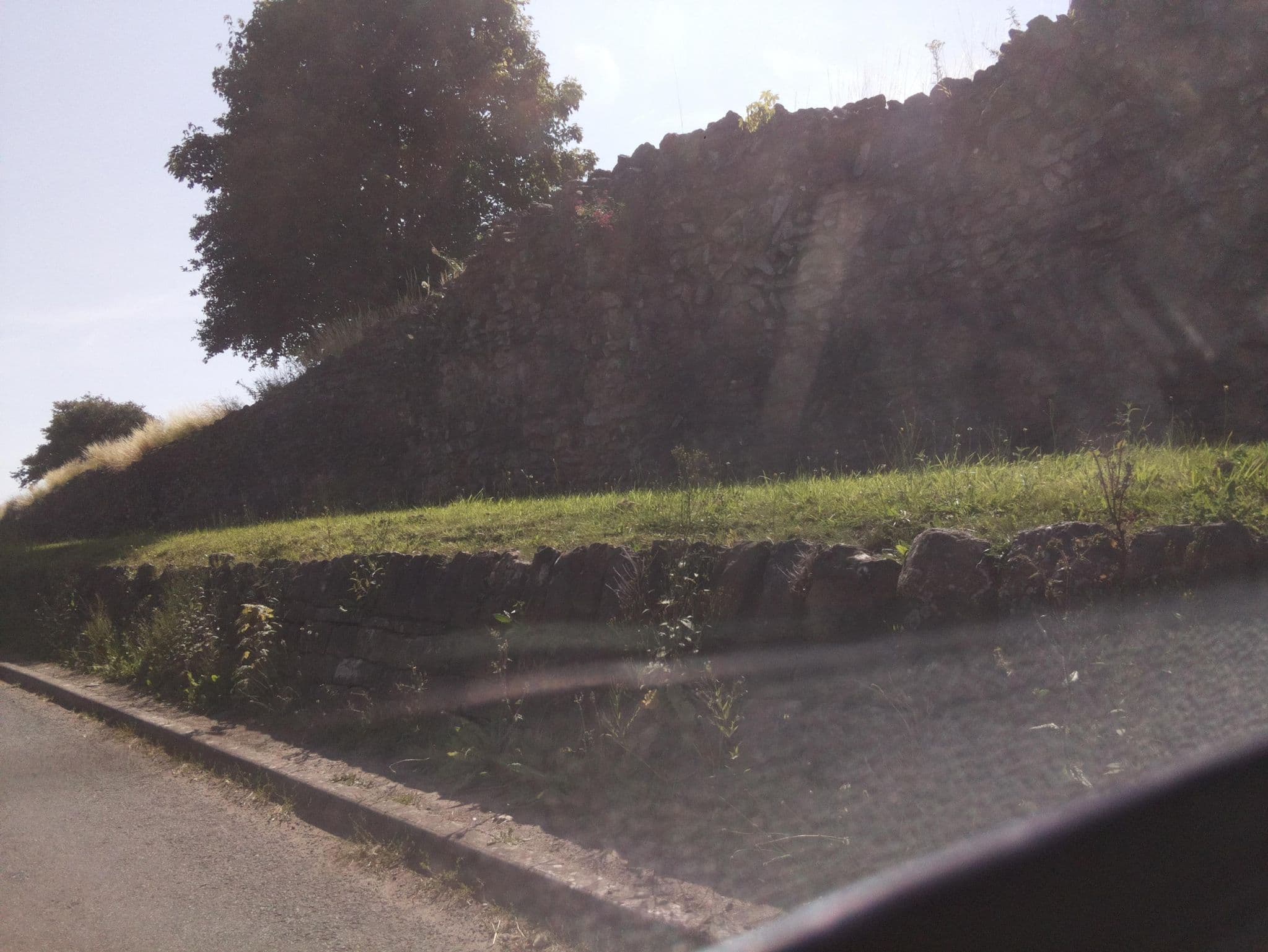 Street view near Coach & Horses Inn Hotel, Caerwent — © southglos (CC BY-SA · Mapillary)
