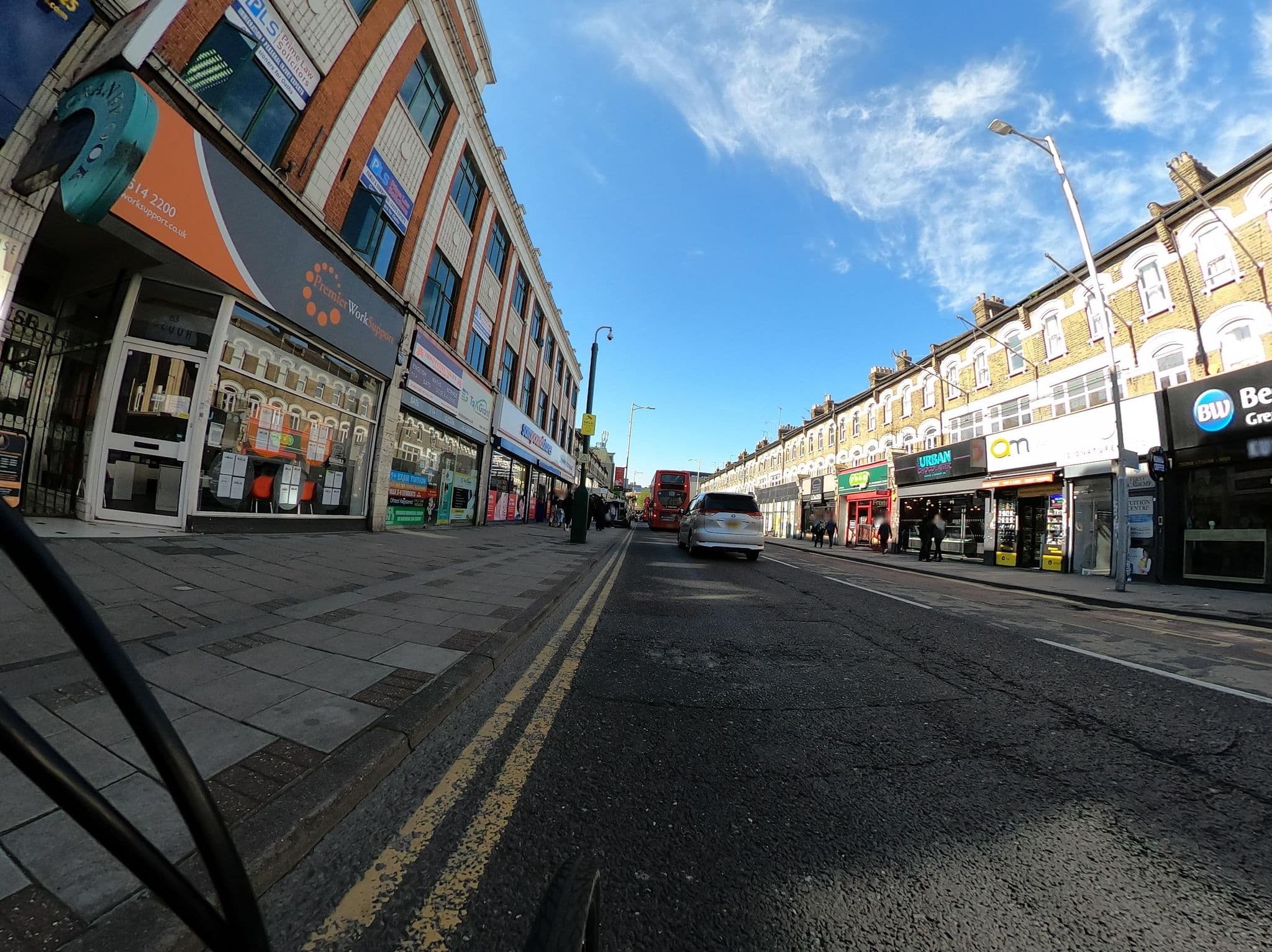 Street view near Best Western, Ilford — © dankarran (CC BY-SA · Mapillary)