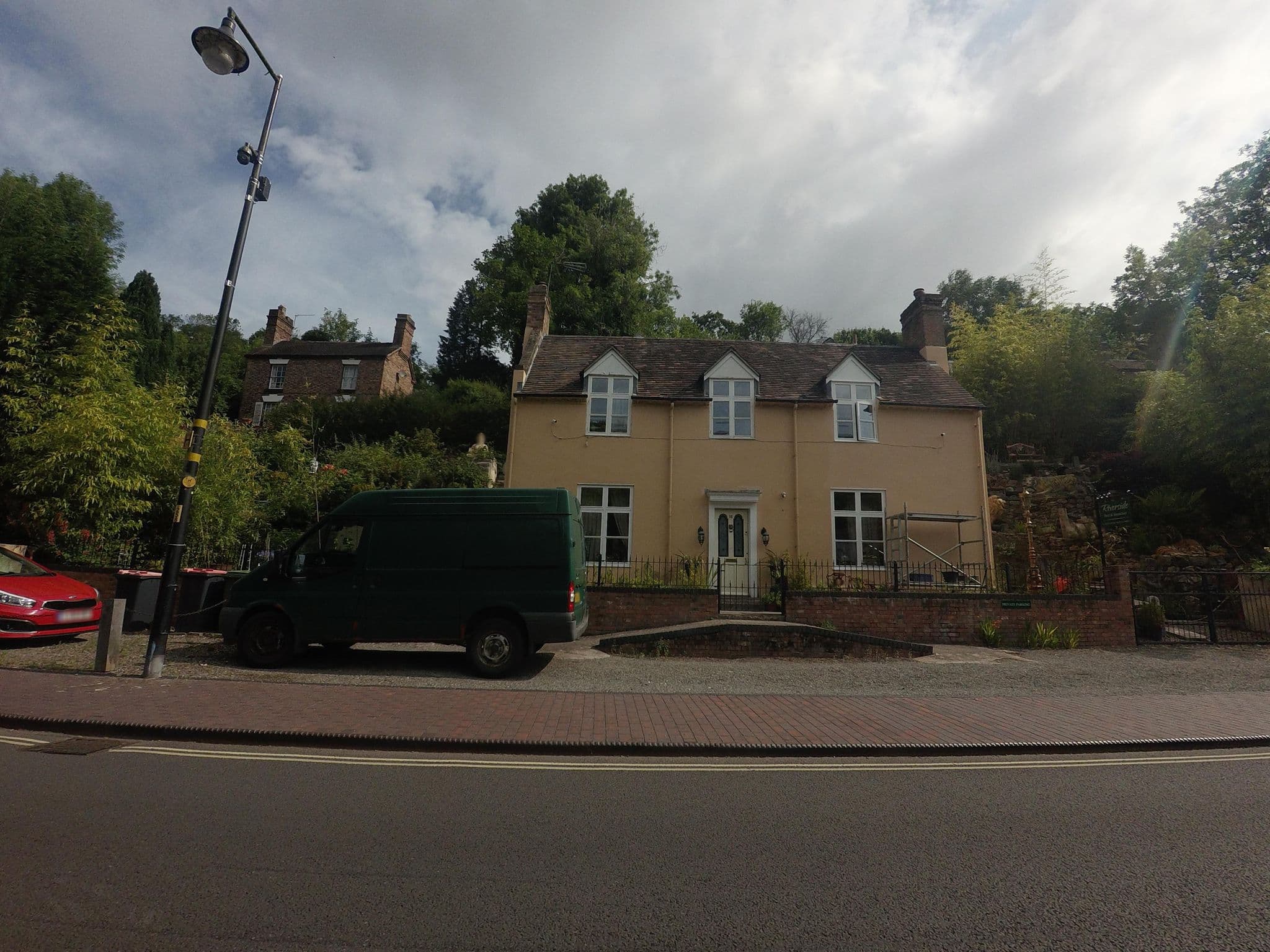 Street view near Riverside bed & breakfast, Ironbridge — © hobgoblin (CC BY-SA · Mapillary)