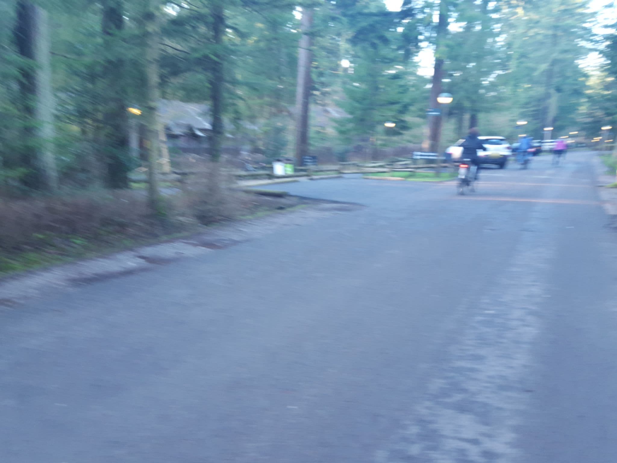 Street view near Center Parcs Longleat Forest, Warminster — © edloach (CC BY-SA · Mapillary)