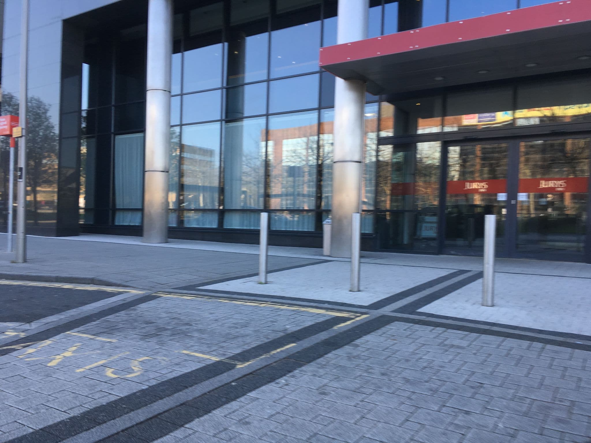 Street view near Leonardo, Milton Keynes — © southglos (CC BY-SA · Mapillary)