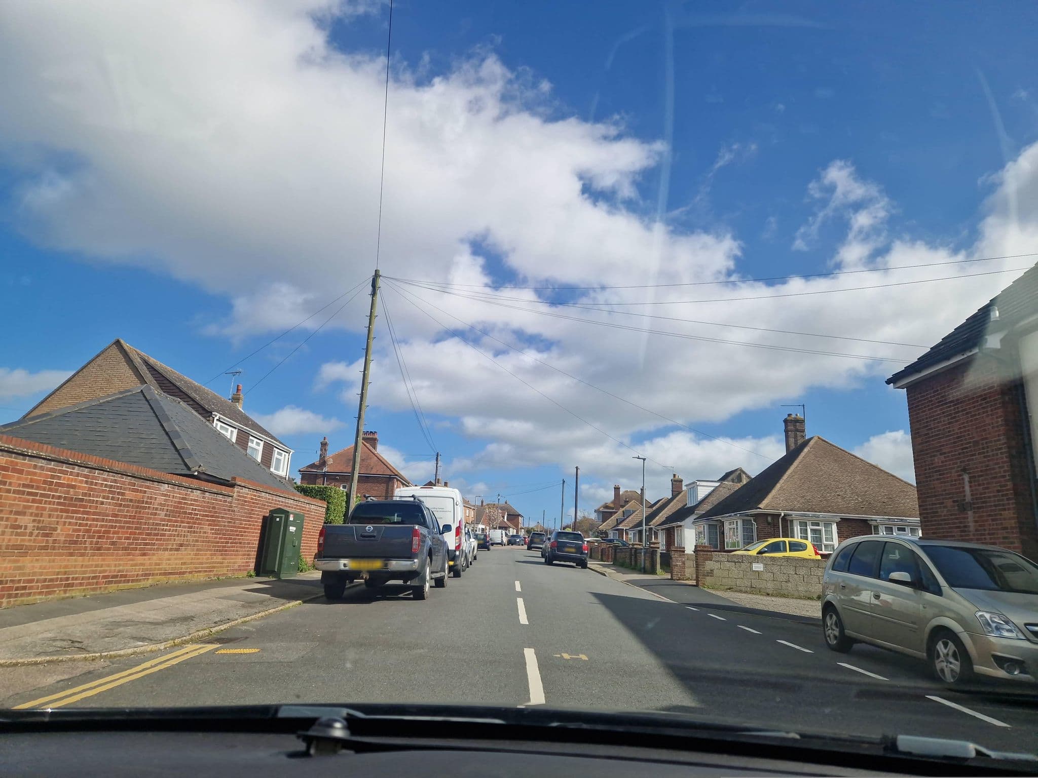 Street view near The Courtyard Rooms, Brightlingsea — © edloach (CC BY-SA · Mapillary)
