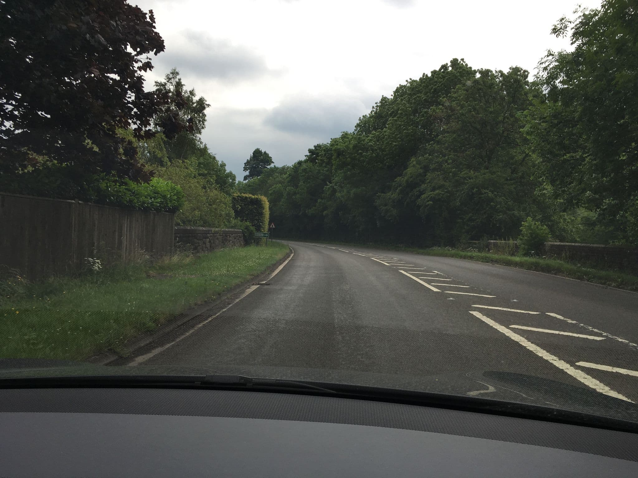 Street view near River Cottage, Bakewell — © julianlb (CC BY-SA · Mapillary)