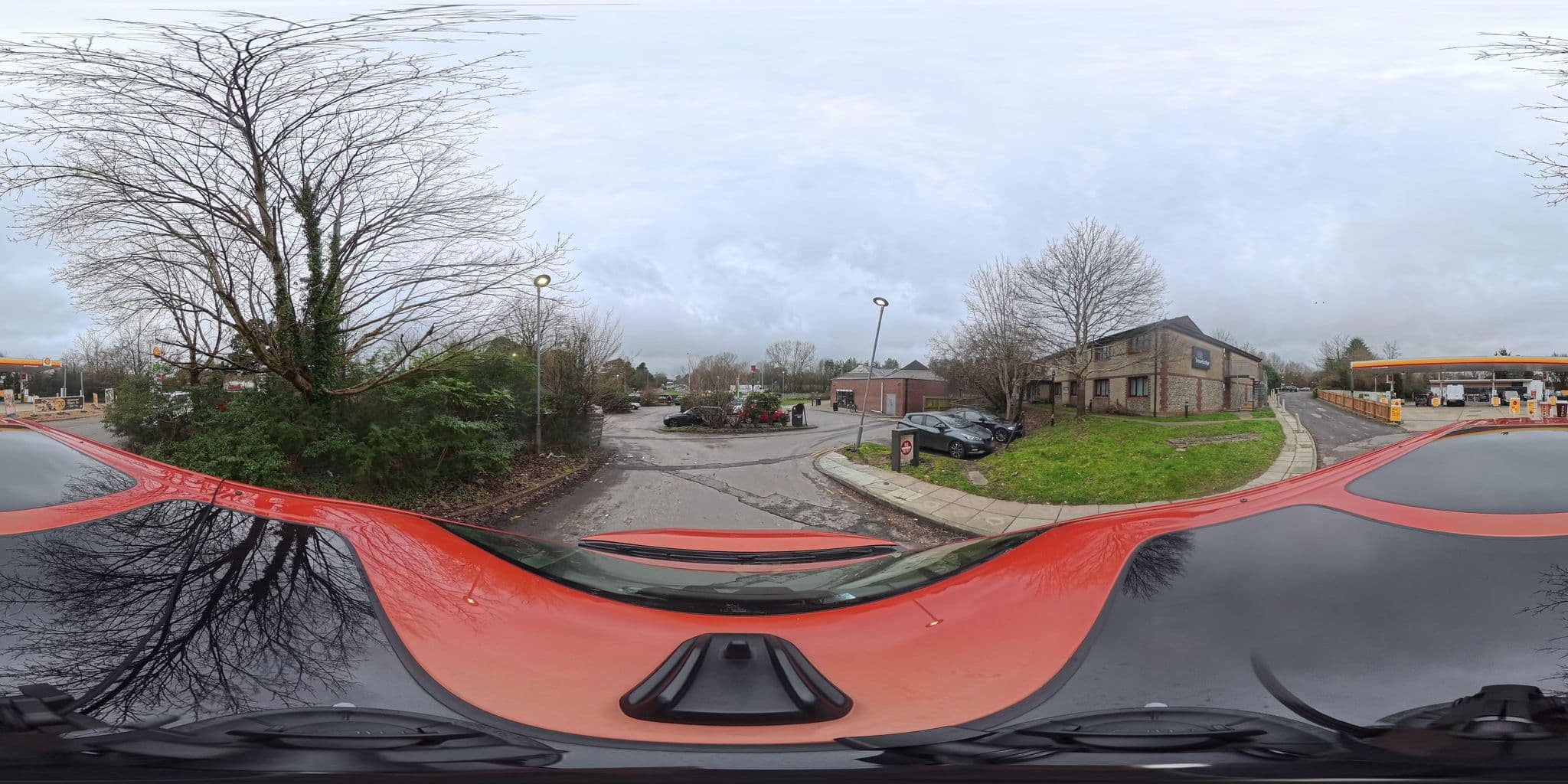 Street view near Fontwell Arundel Travelodge, Fontwell — © BlizzardBorn42Car (CC BY-SA · Mapillary)