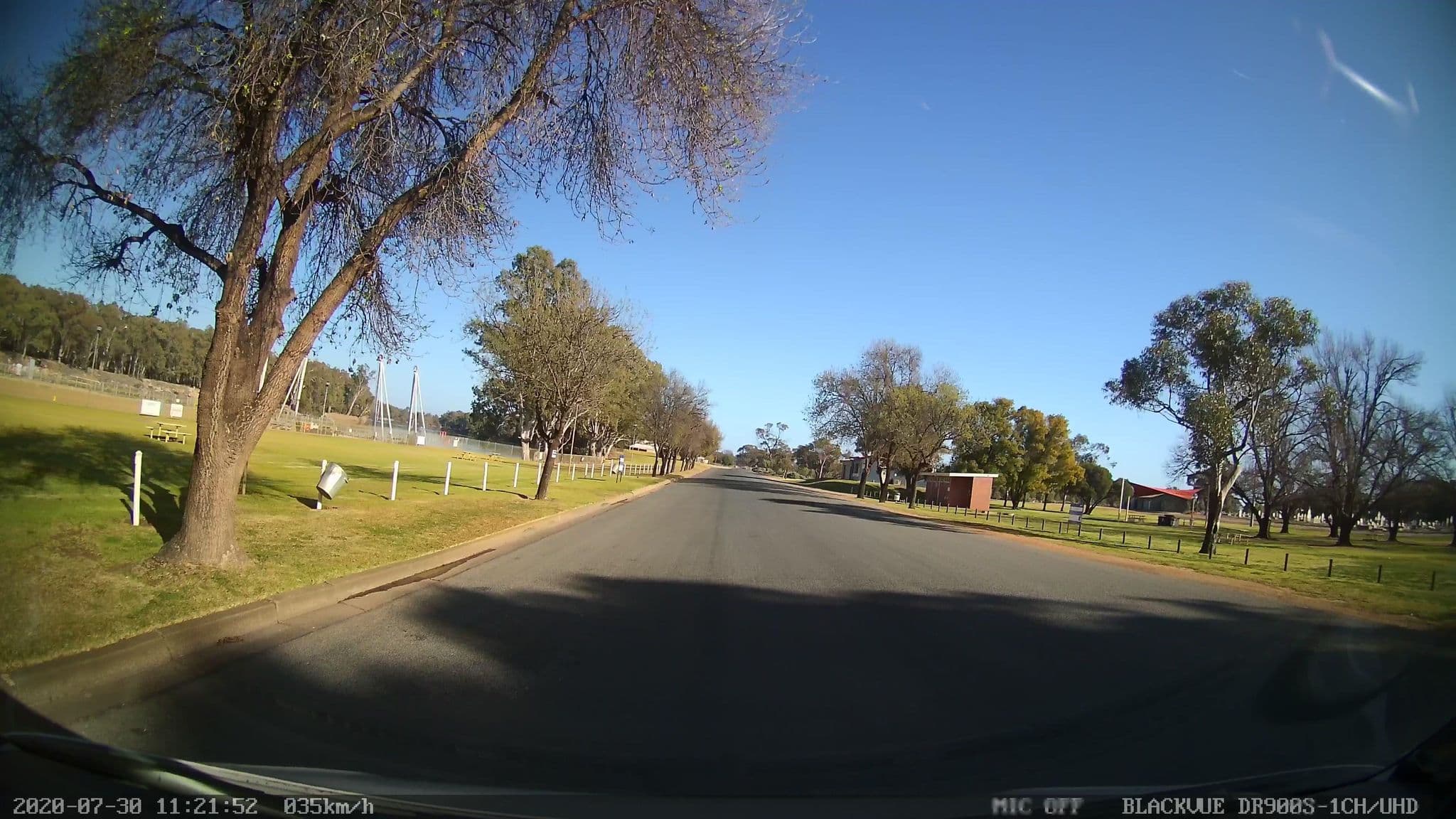 Street view near Lock 10, Wentworth — © bob3bob3 (CC BY-SA · Mapillary)