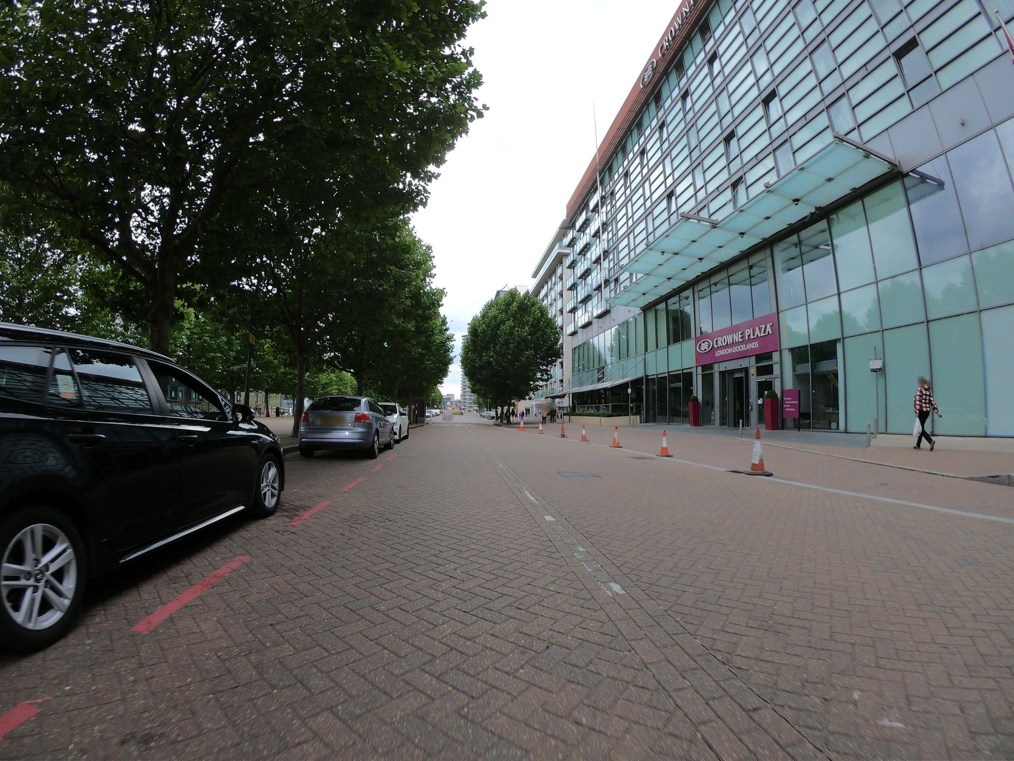 Street view near Crowne Plaza London - Docklands, Canning Town — © wasd42 (CC BY-SA · Mapillary)