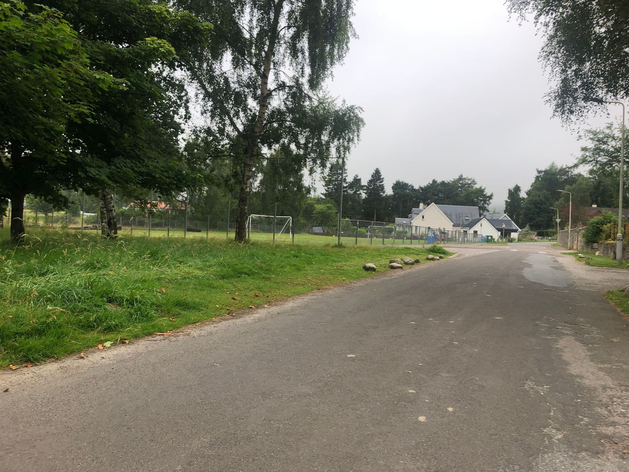 Street view near Einich, Newtonmore — © drnoble (CC BY-SA · Mapillary)